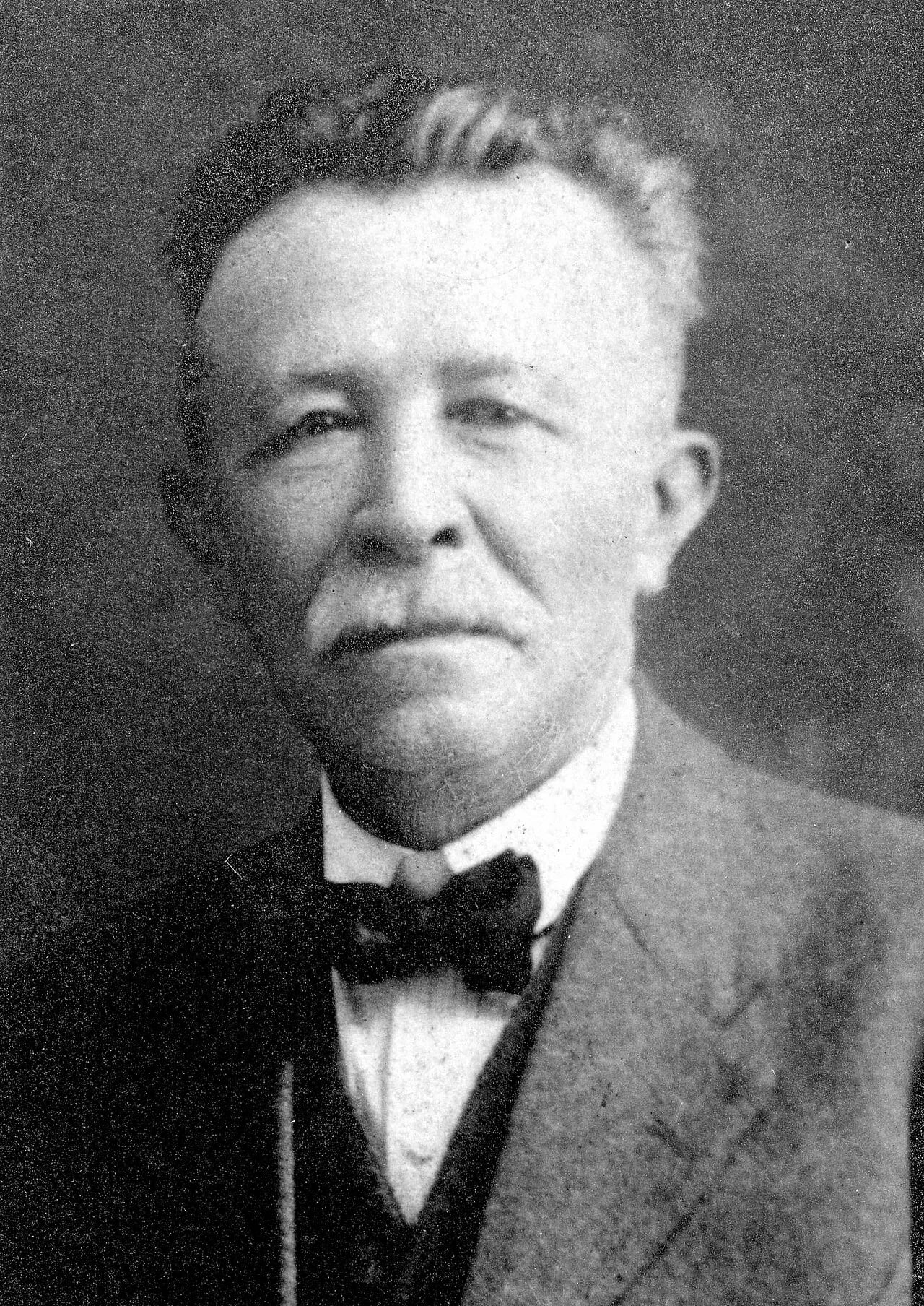 Portrait of Henry Crimmel (1844–1917) – memorial page
