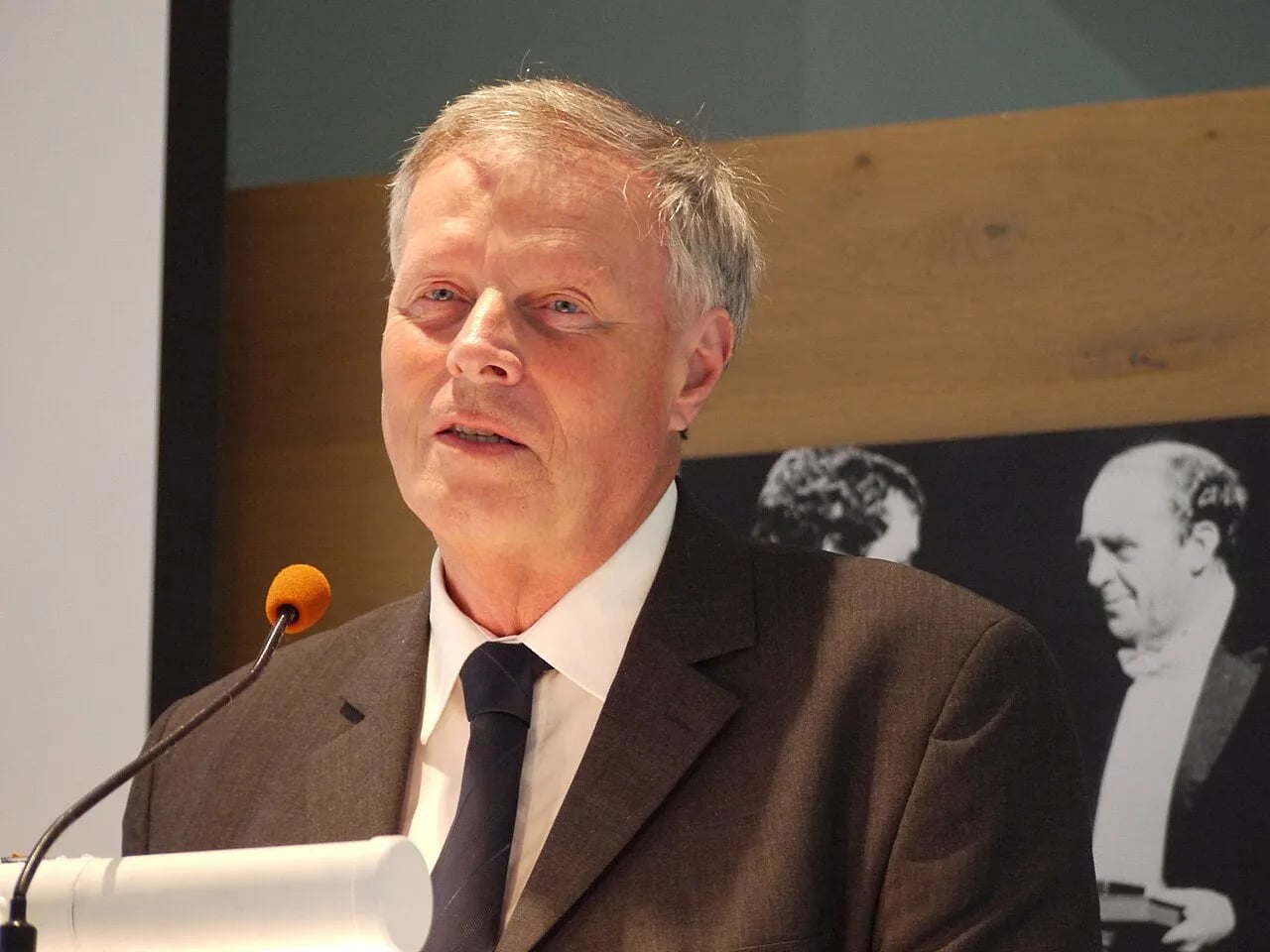 Porträt von Jan Badewien (1947–2021) – Gedenkseite