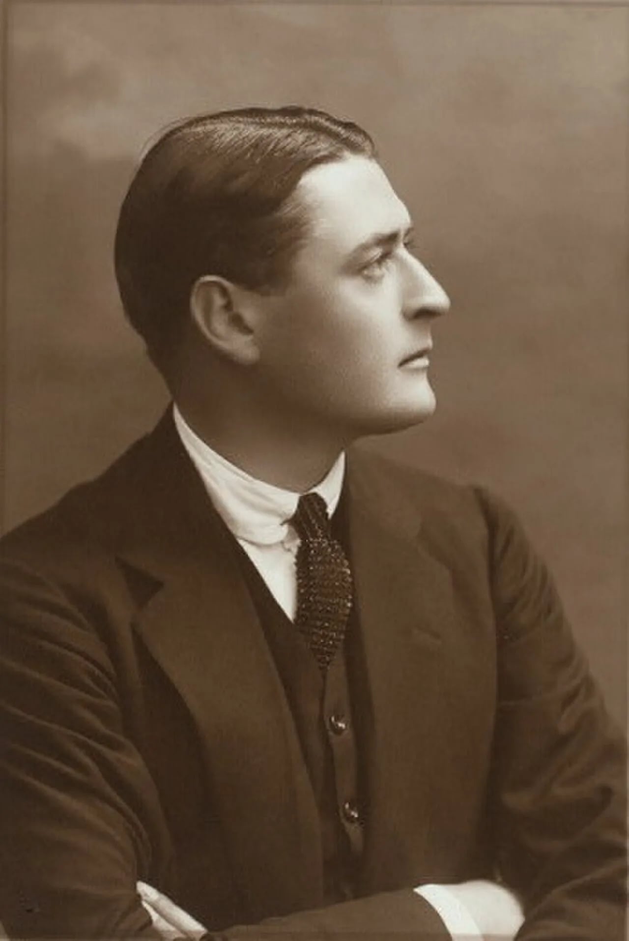 Porträt von Julian L'Estrange (1880–1918) – Gedenkseite
