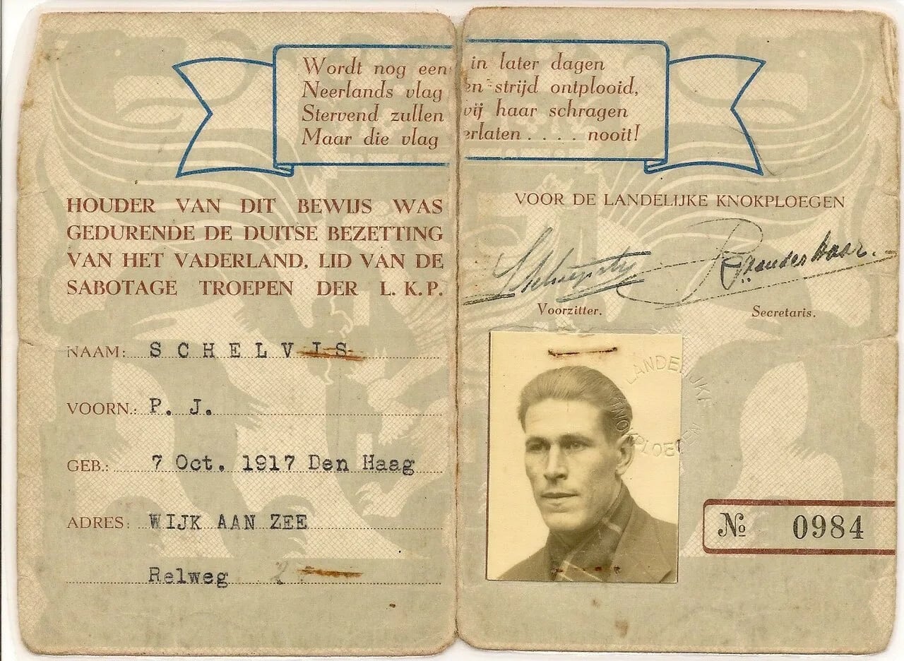 Portrait of Jan Schelvis (1917–1992) – memorial page