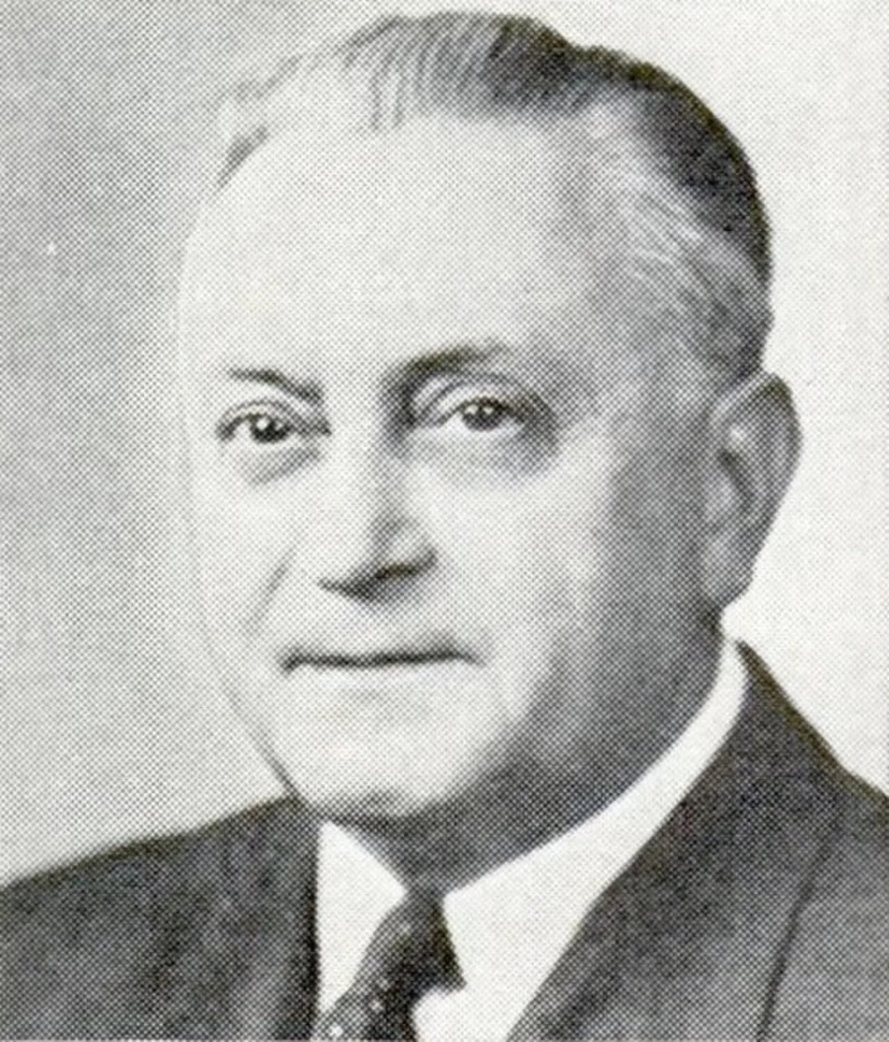 Portrait of Henry O. Talle (1892–1969) – memorial page