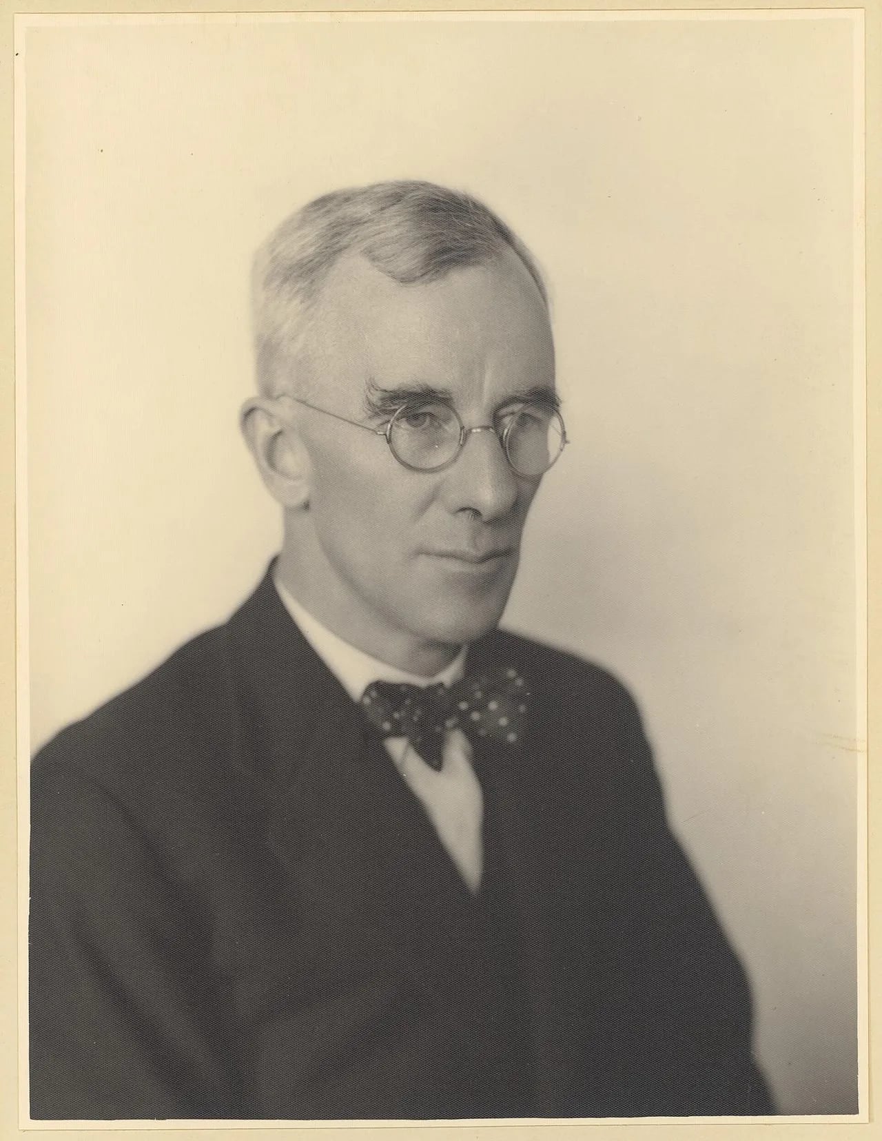 Portrait of Henry Somer Gullett (1878–1940) – memorial page