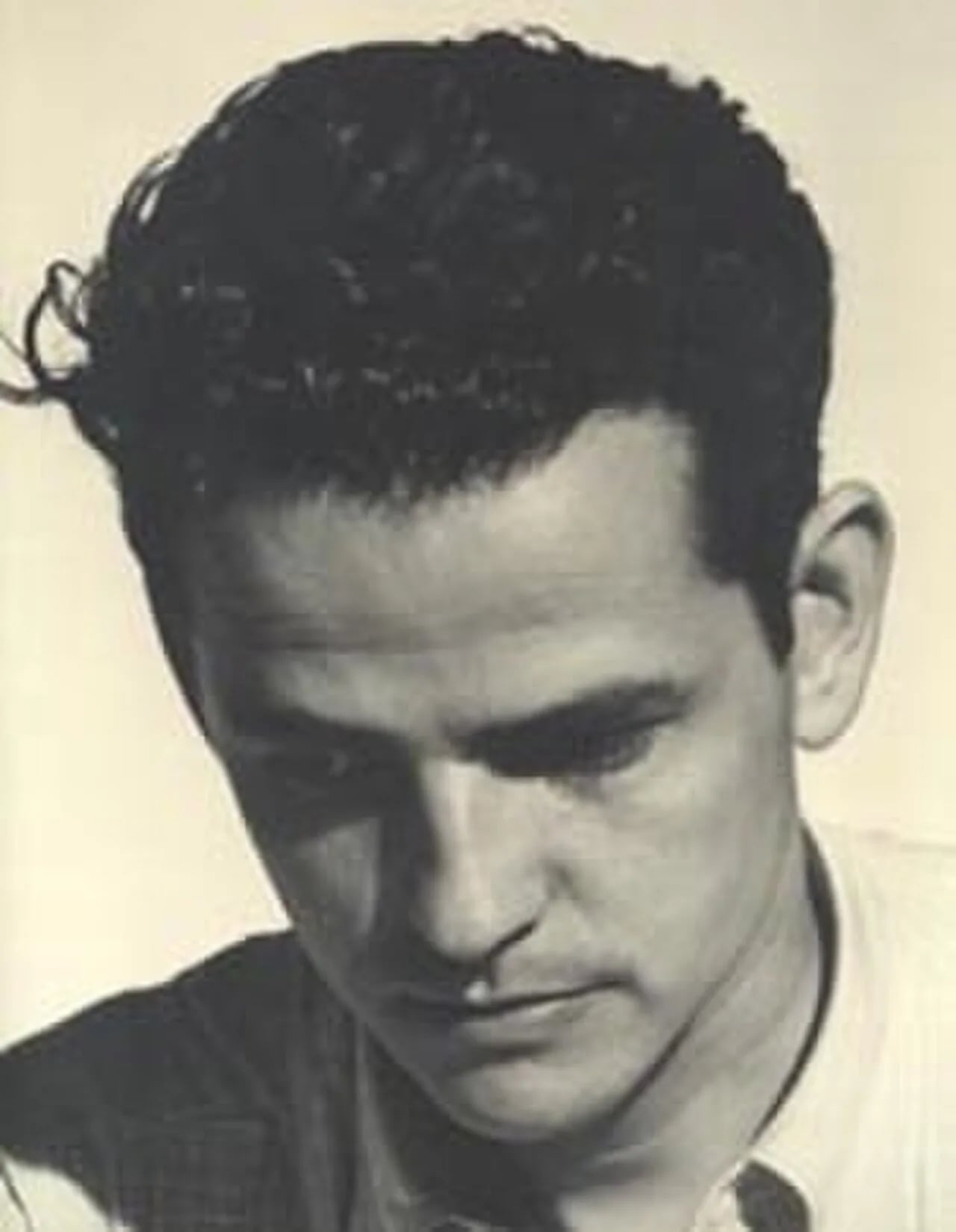 Porträt von Carlos Augusto León (1914–1997) – Gedenkseite