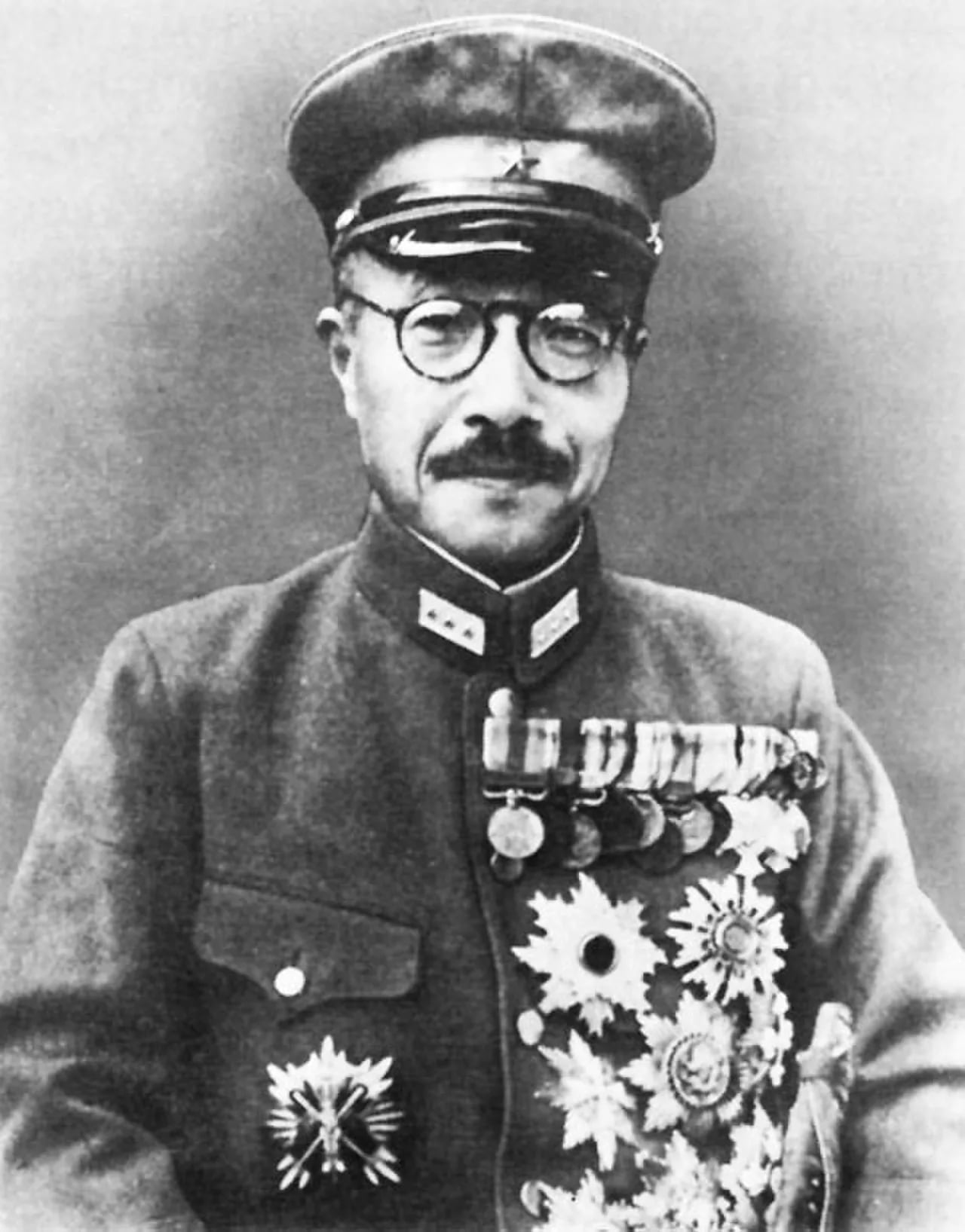 Portrait of Tōjō Hideki (1884–1948) – memorial page