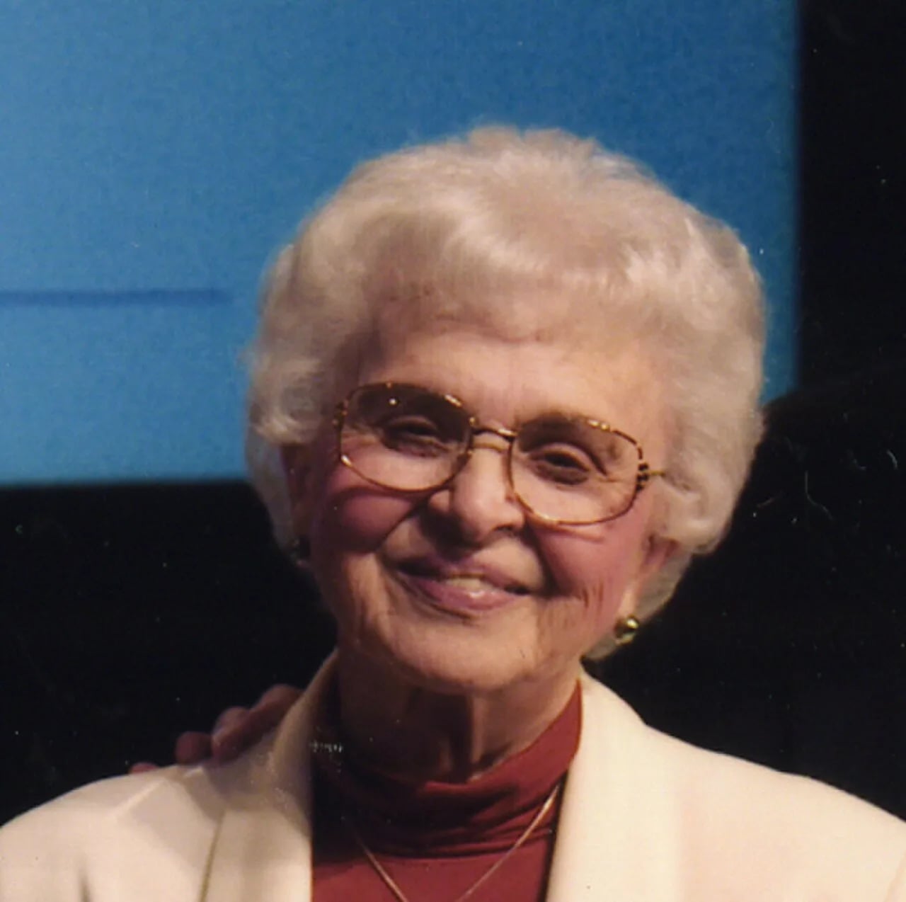 Porträt von Kathryn Hach-Darrow (1922–2020) – Gedenkseite