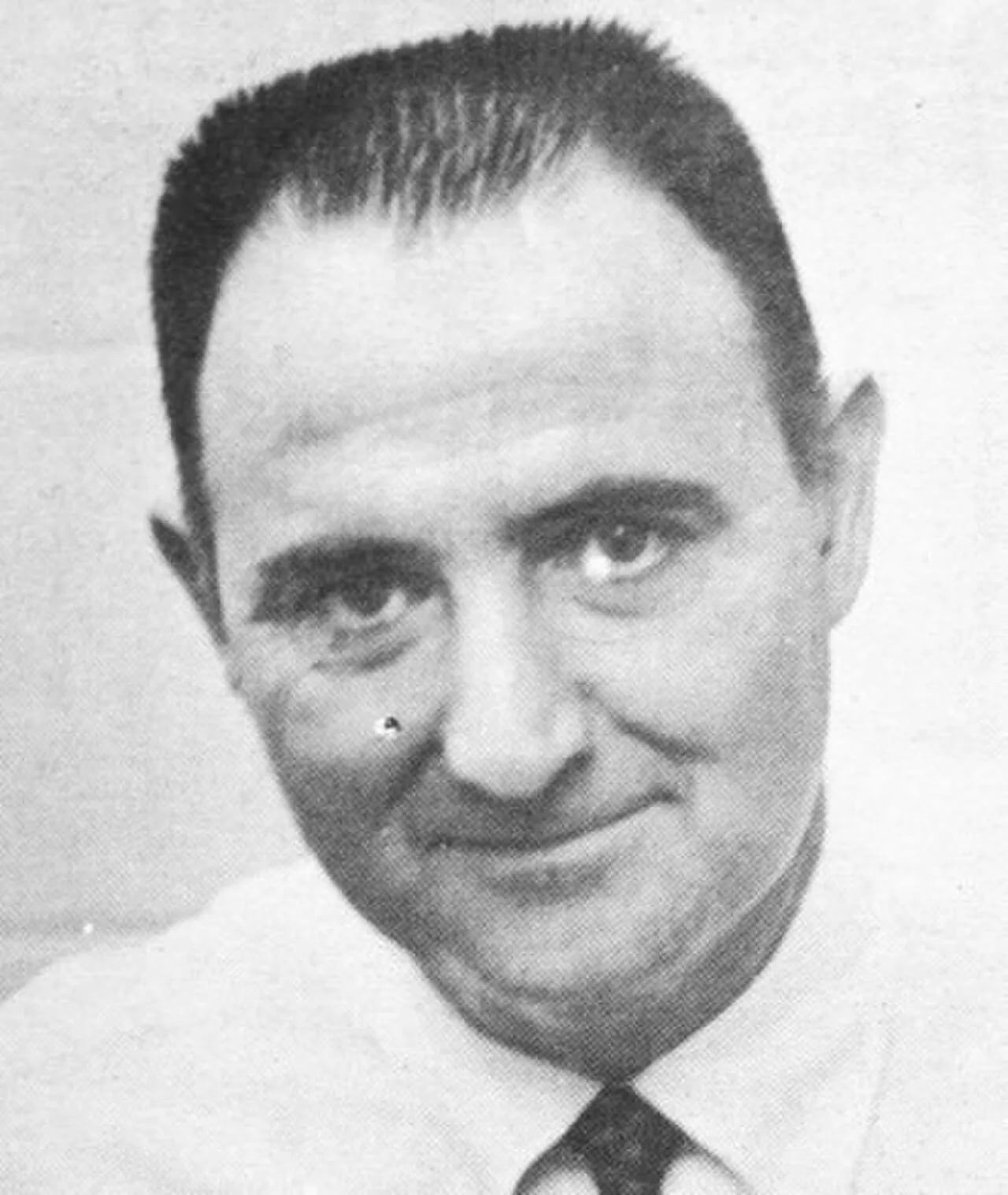 Portrait of Jim LaRue (1925–2015) – memorial page