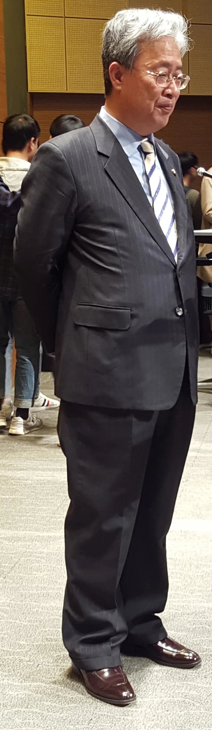 Porträt von Yu Seong-yeop (1960–2025) – Gedenkseite