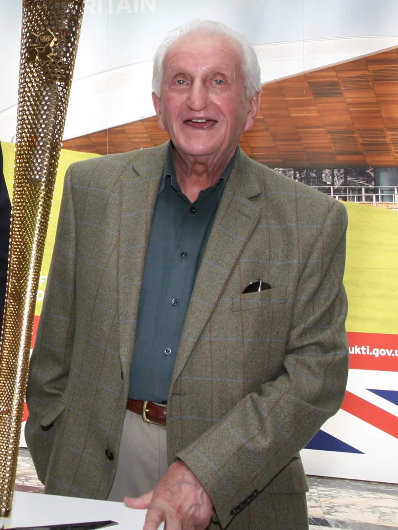 Porträt von Lionel Price (1927–2019) – Gedenkseite