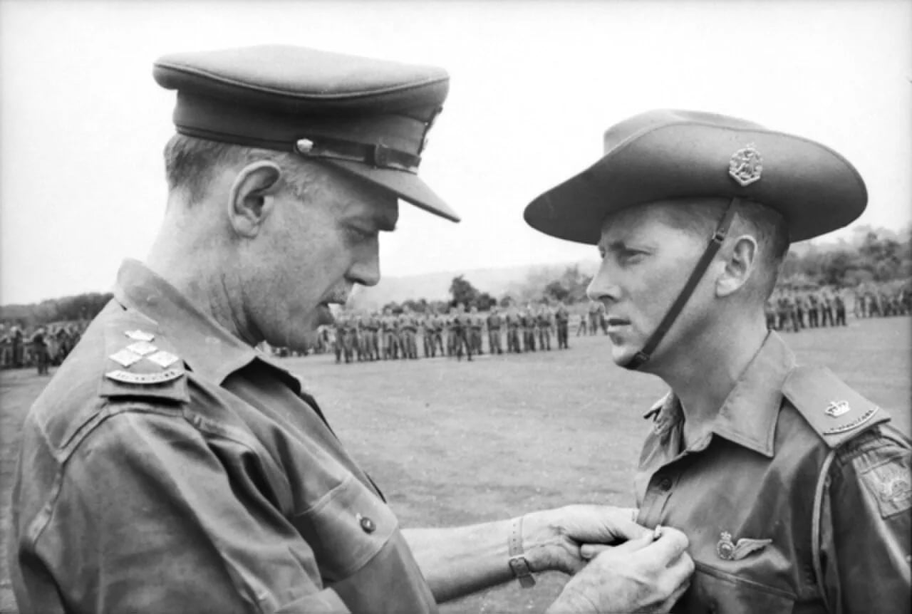 Portrait of Harry Smith (1933–2023) – memorial page