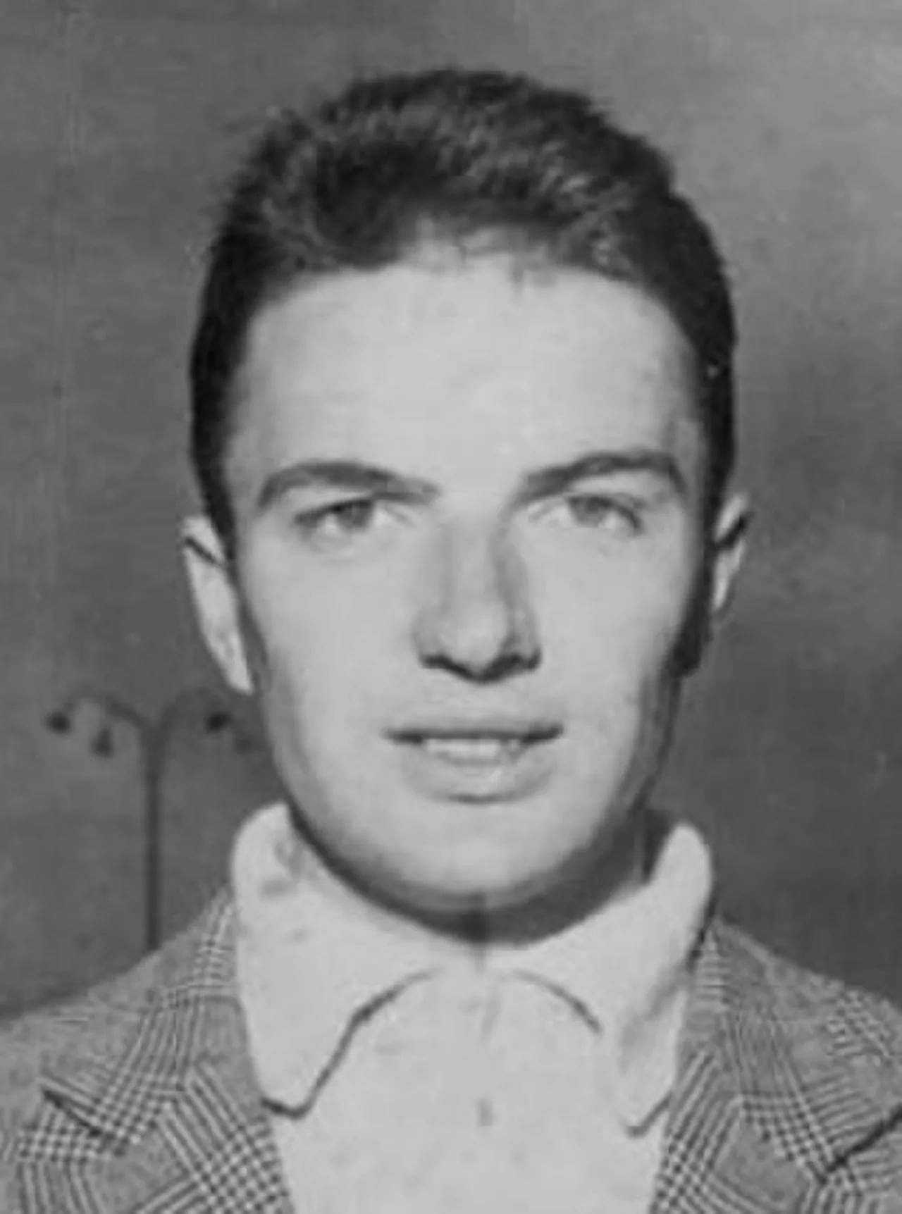 Portrait of Jacques Simon (1938–2021) – memorial page