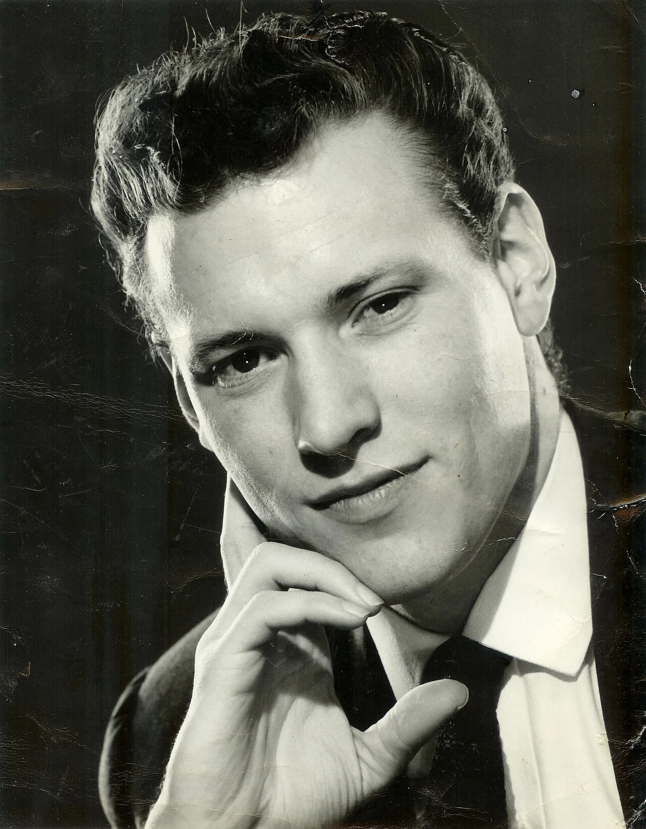Portrait of Charles Blackwell (1940–2024) – memorial page