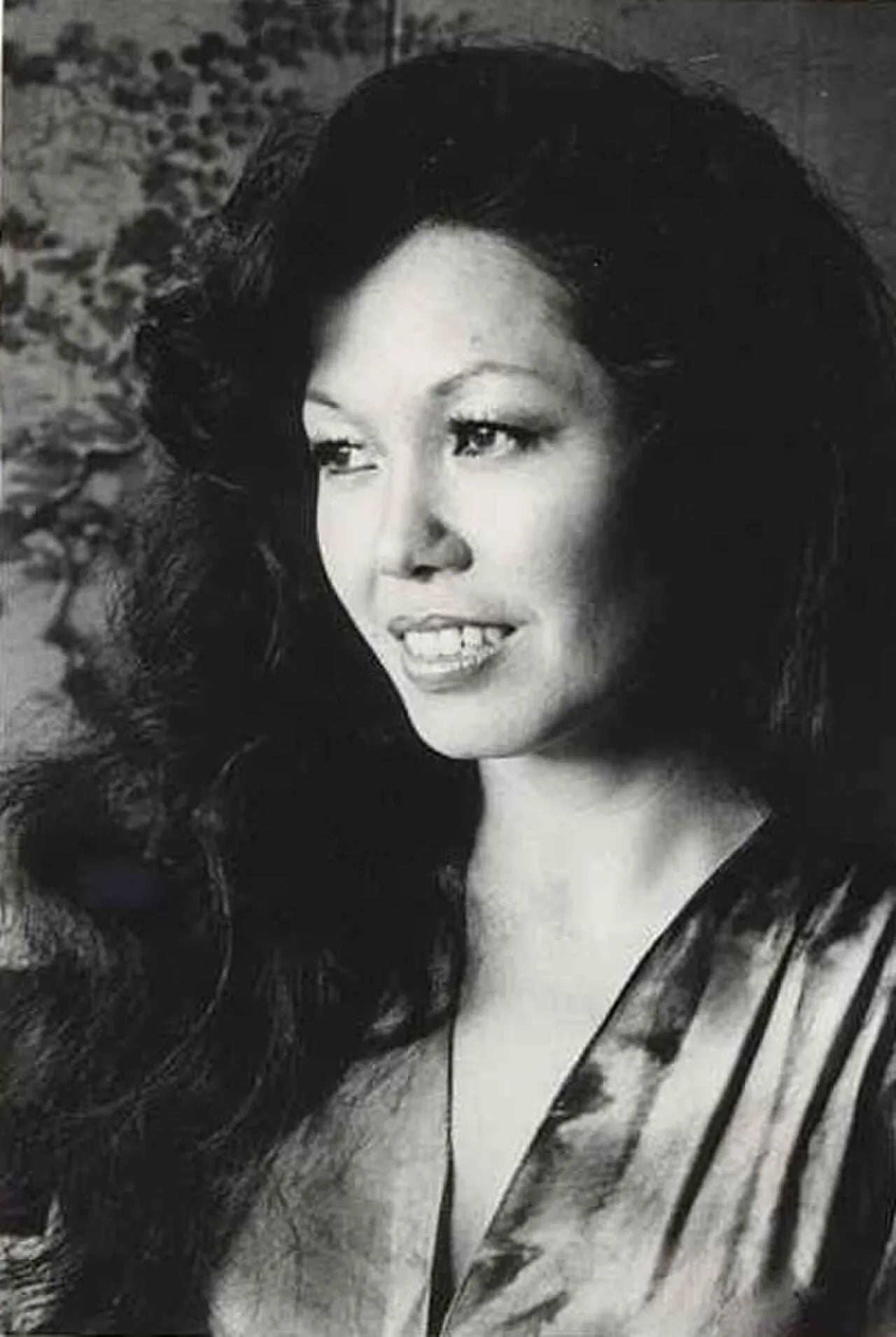 Portrait of Janice Mirikitani (1941–2021) – memorial page