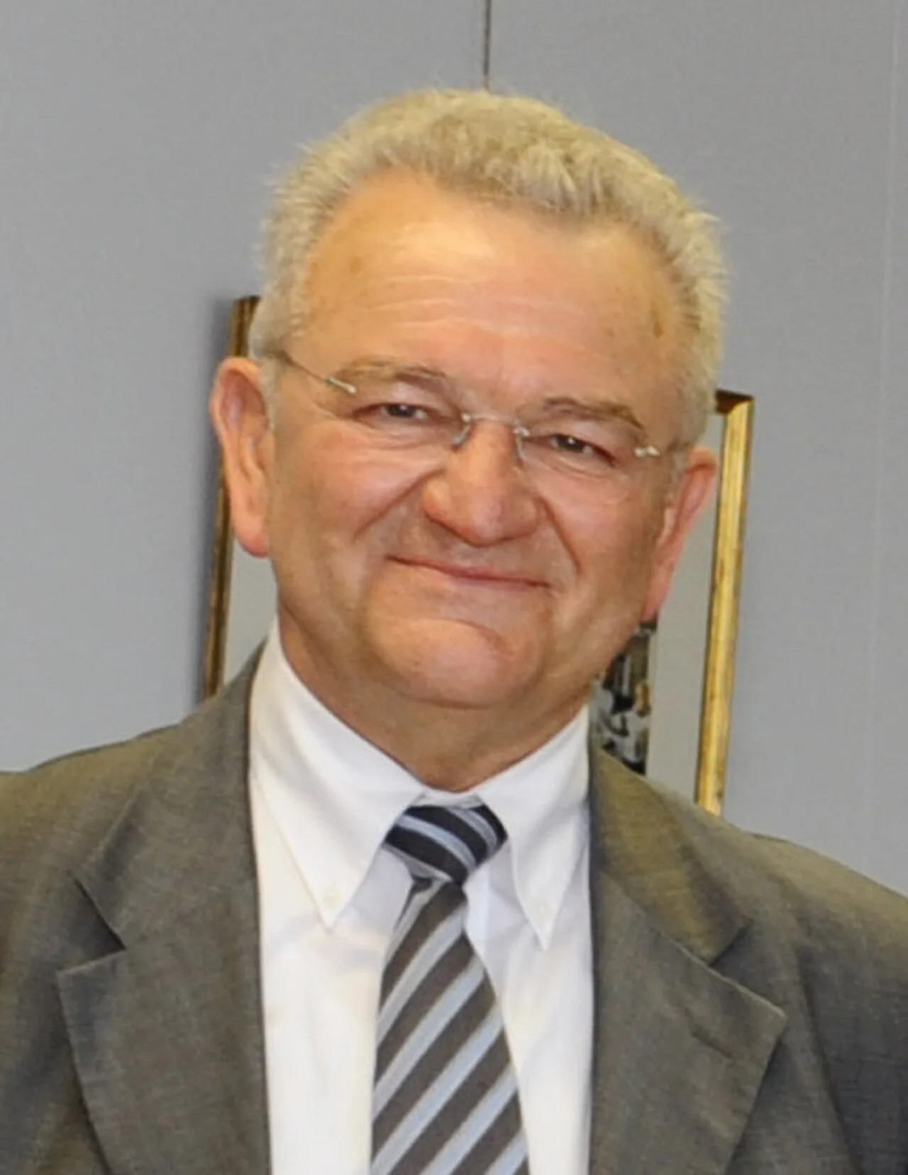 Porträt von Pierre Martin (1943–2023) – Gedenkseite