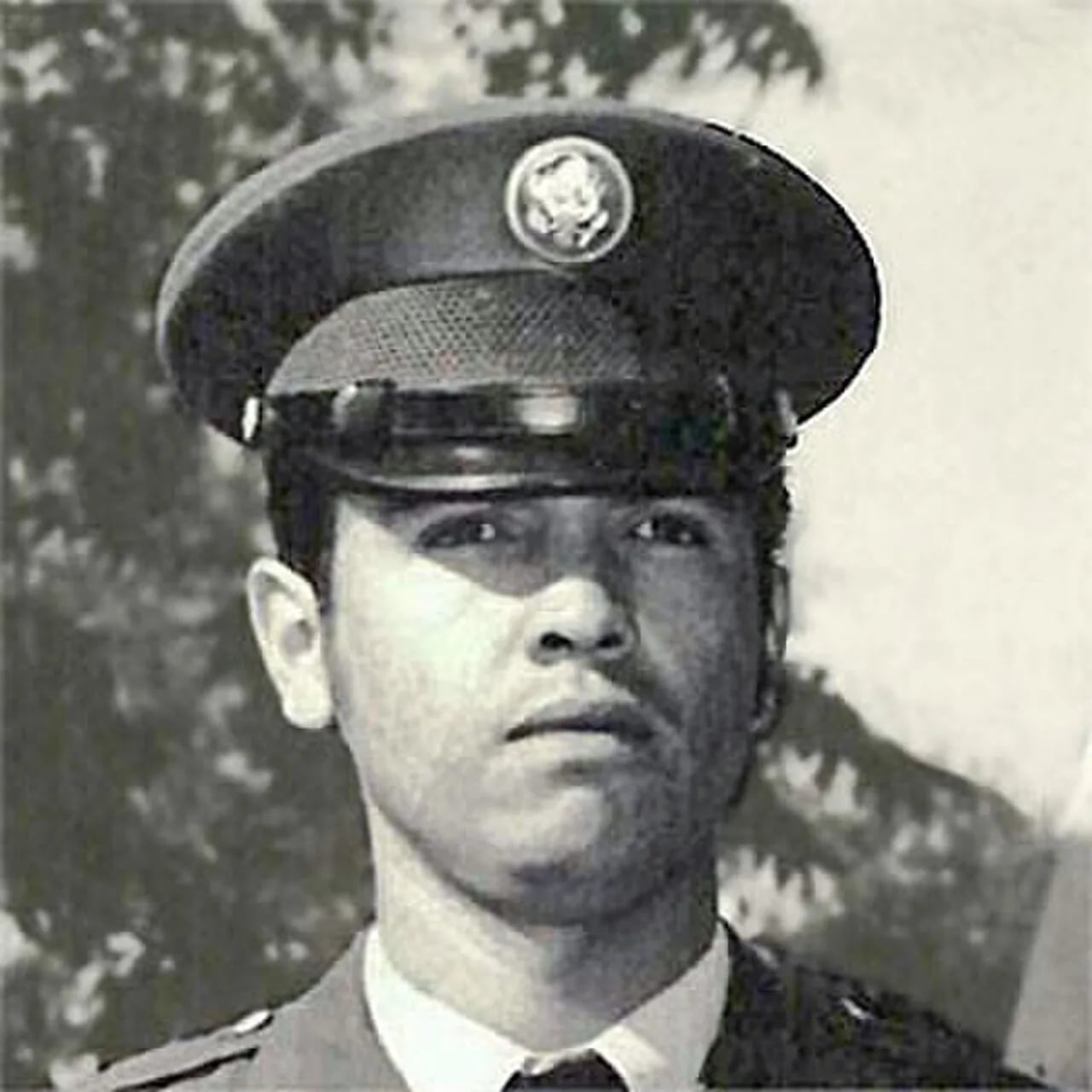 Porträt von Santiago J. Erevia (1946–2016) – Gedenkseite