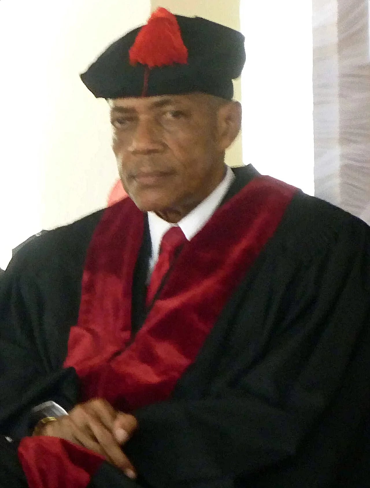 Porträt von Johnnie Lewis (1946–2015) – Gedenkseite