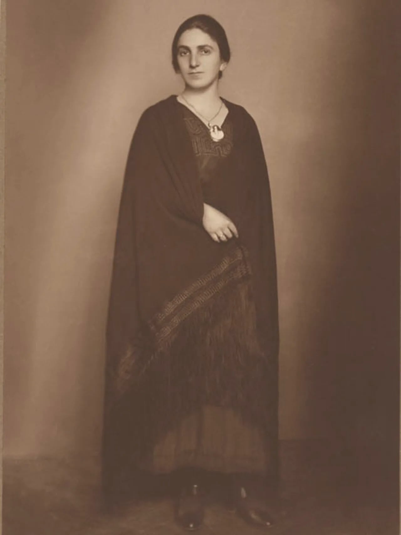 Portrait of Toni Stolper (1890–1988) – memorial page