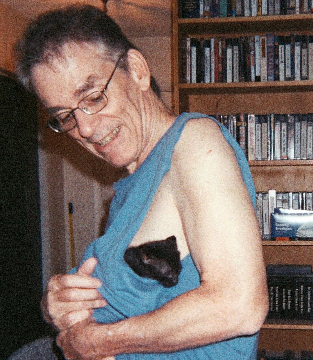 Porträt von Tim Sullivan (1948–2024) – Gedenkseite