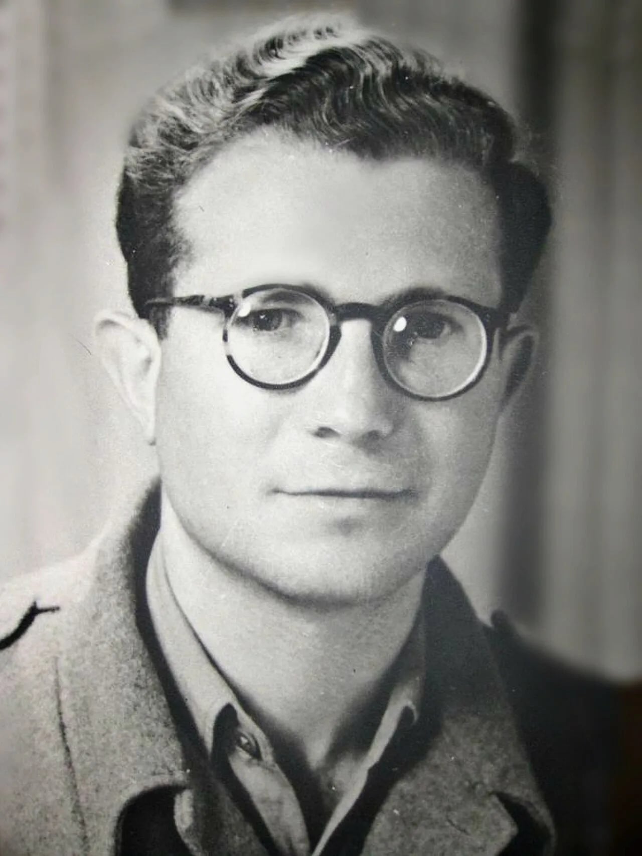 Portrait of Uriel Hefetz (1922–1978) – memorial page