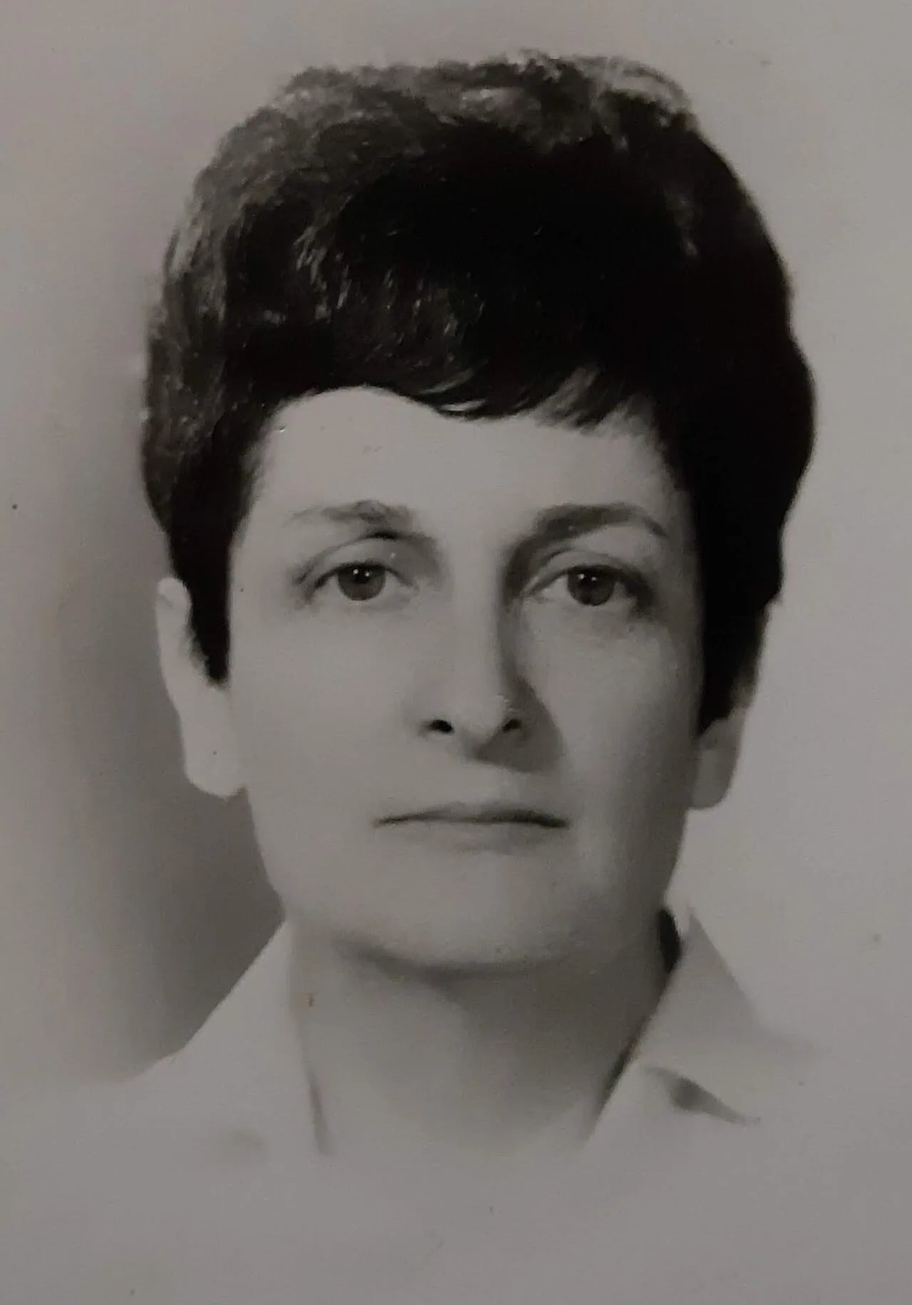 Portrait of Mariam Bartov (1914–2012) – memorial page