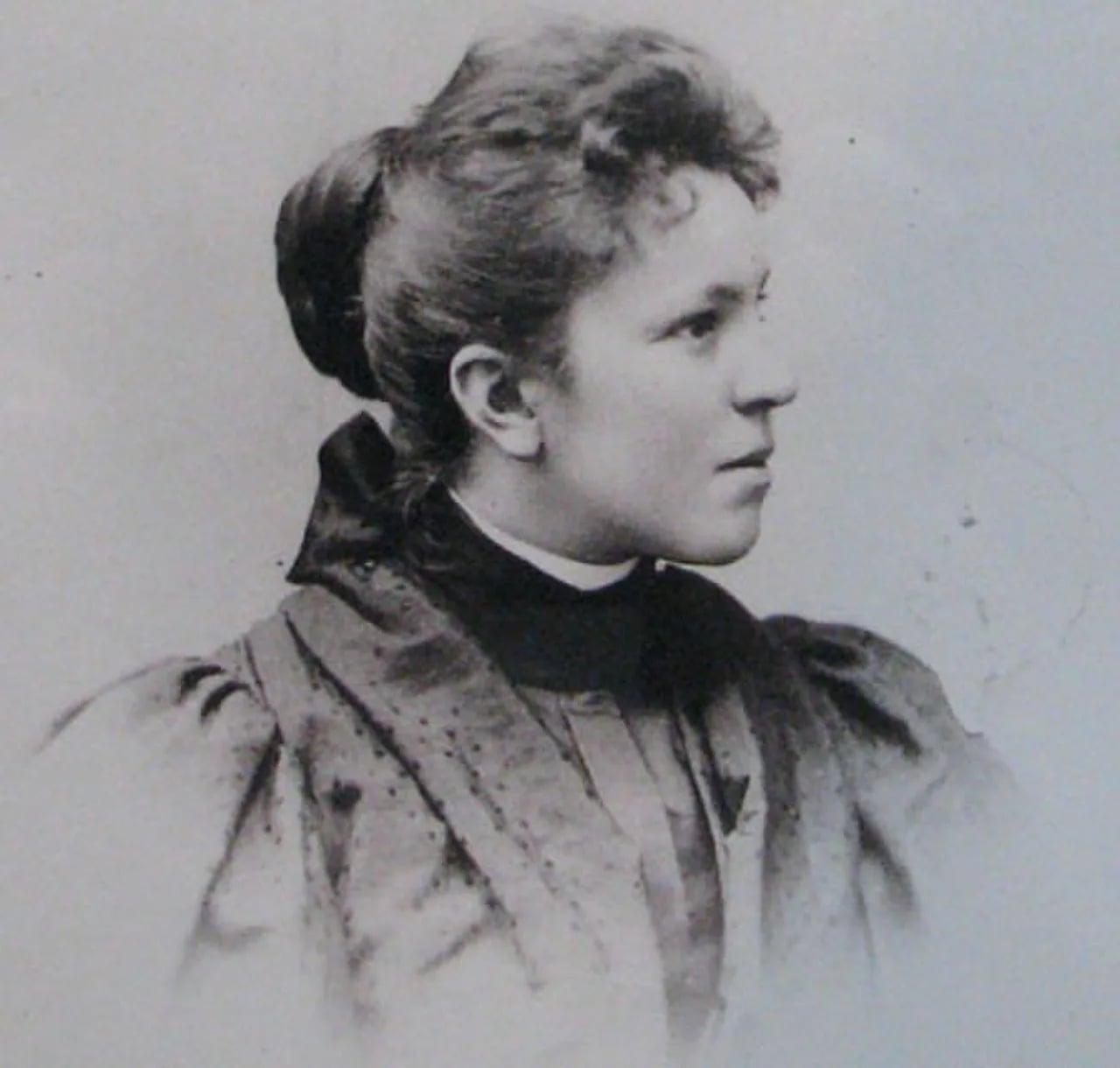 Porträt von Hermine Overbeck-Rohte (1869–1937) – Gedenkseite