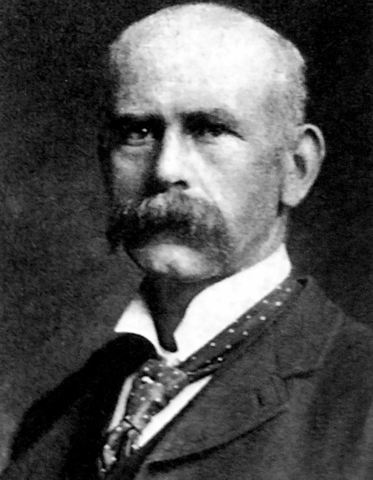 Portrait of Thomas Millie Dow (1848–1919) – memorial page