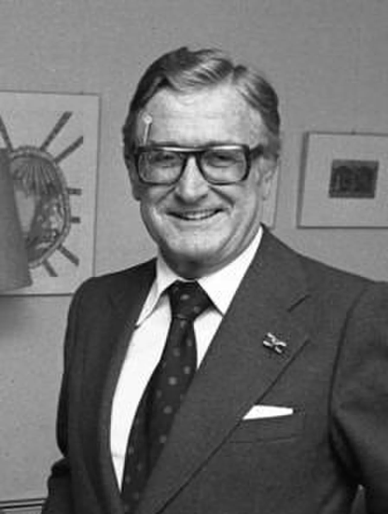 Portrait of Albert Pfitzer (1912–2000) – memorial page