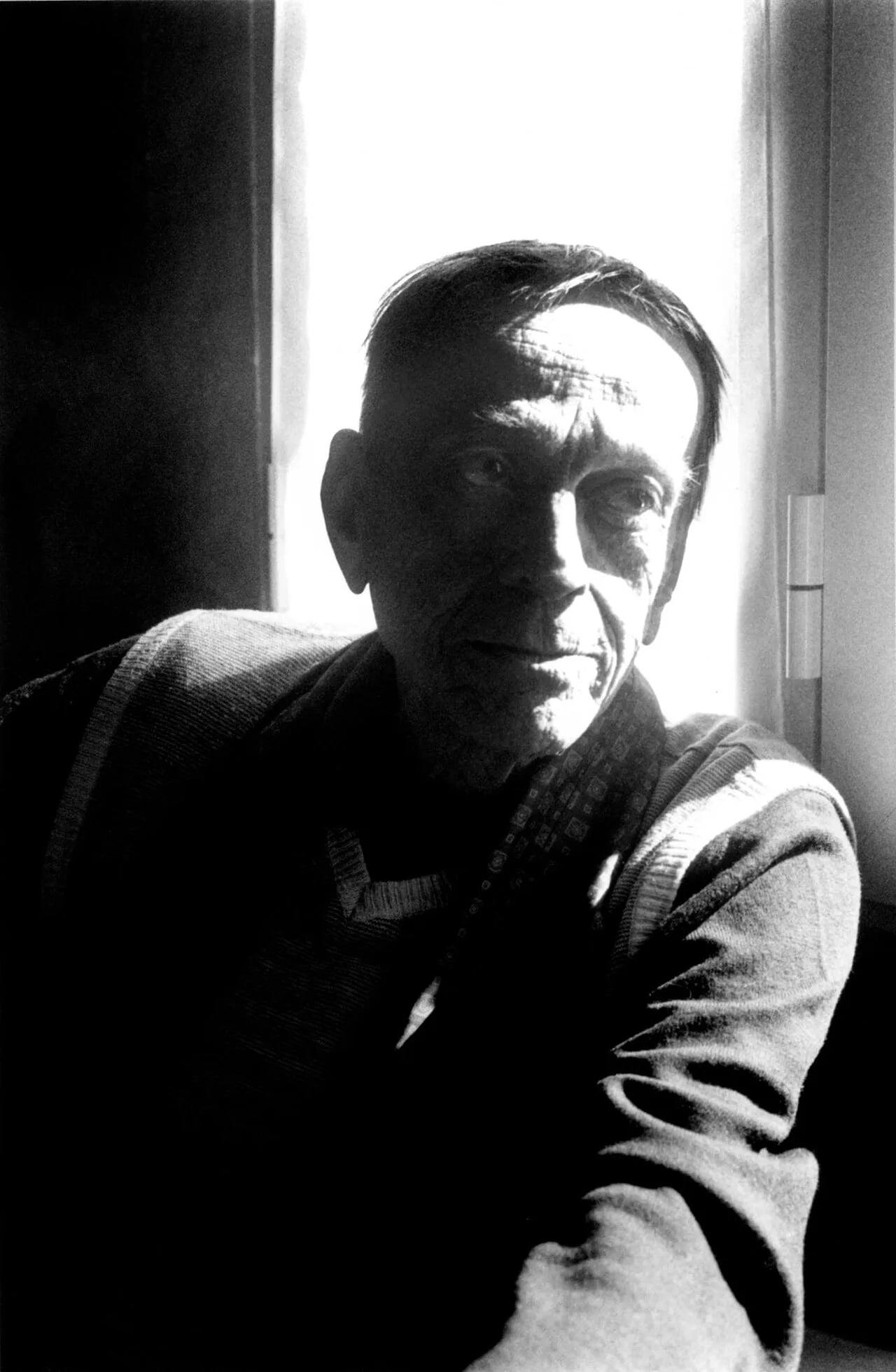 Portrait of Toni Bertorelli (1948–2017) – memorial page