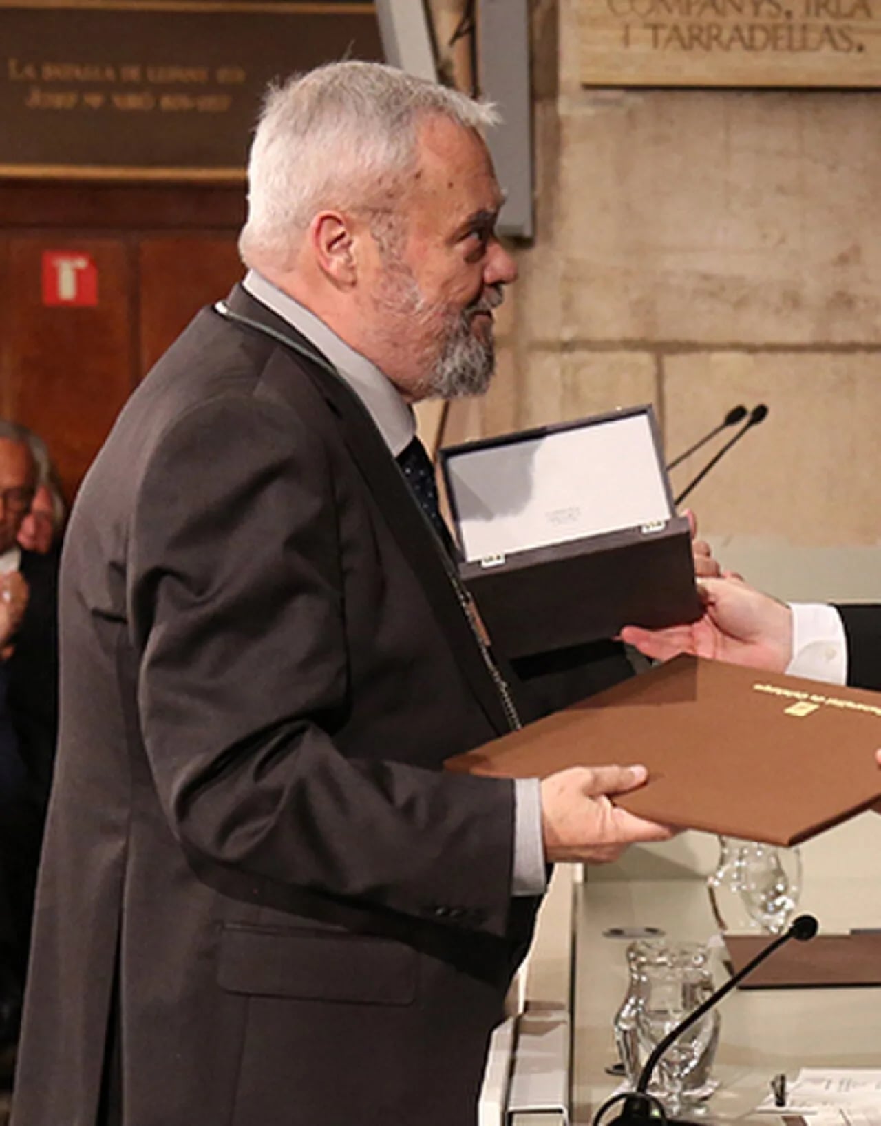 Porträt von Carles Canut i Bartra (1944–2018) – Gedenkseite