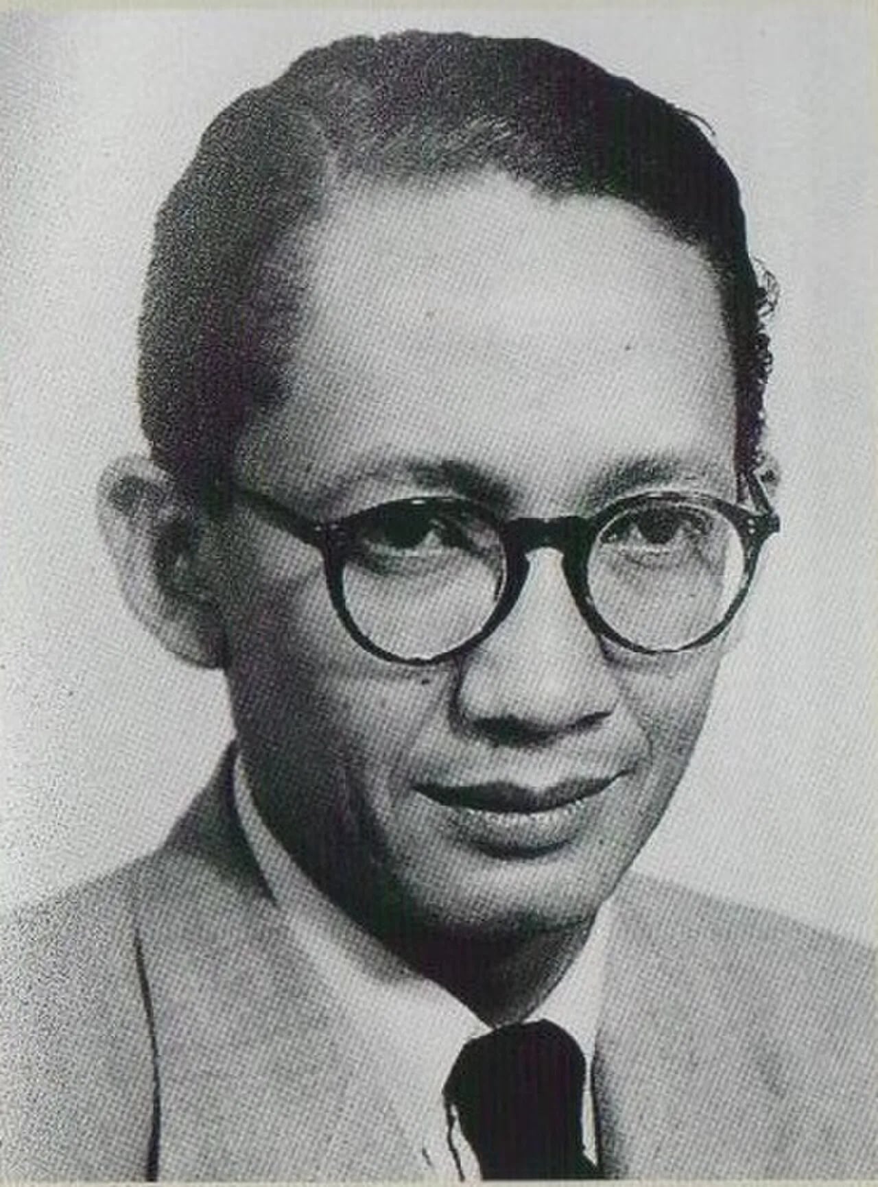 Porträt von Kosasih Purwanegara (1913–2008) – Gedenkseite