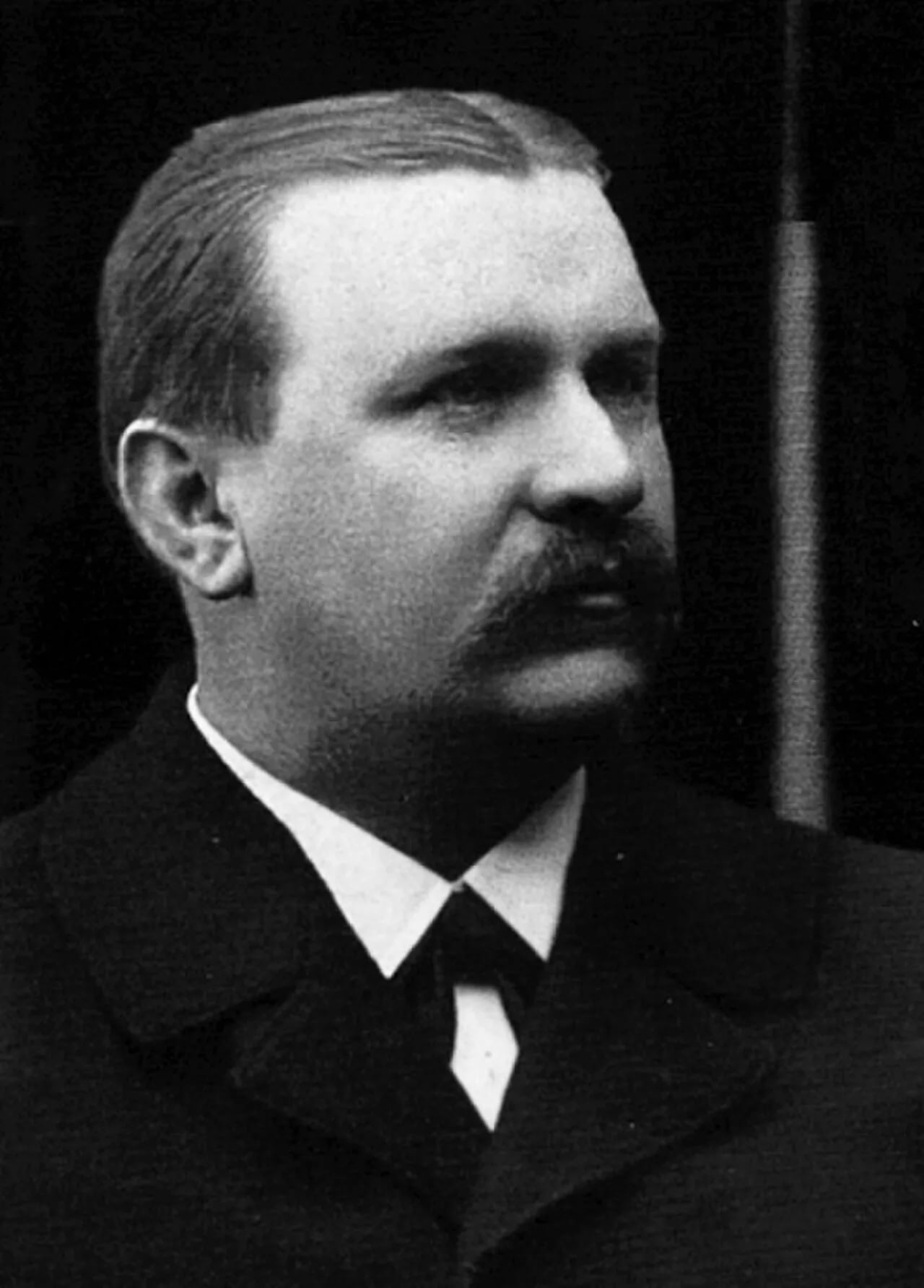 Porträt von Hilmar Mückenberger (1855–1937) – Gedenkseite