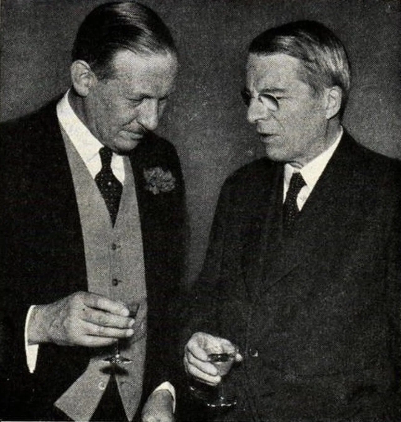 Porträt von Victor Mallet (1893–1969) – Gedenkseite