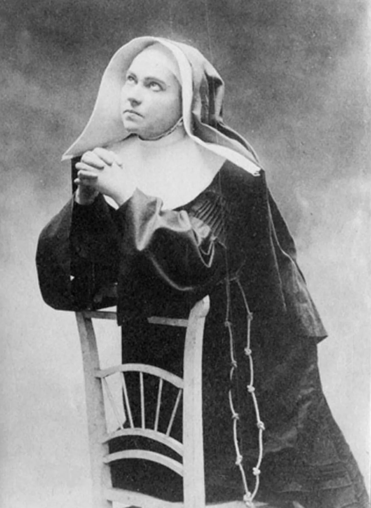Porträt von Eugénie Guillou (1861–1933) – Gedenkseite