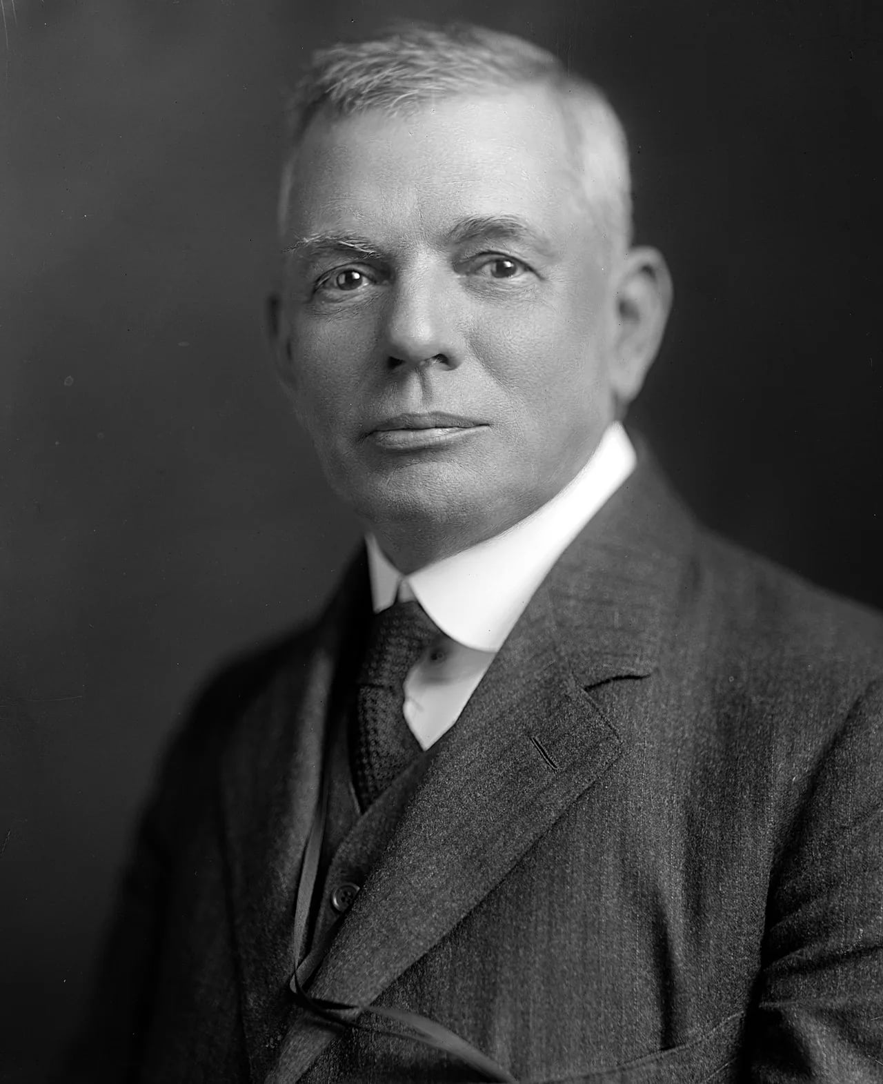 Porträt von Thomas W. Harrison (1856–1935) – Gedenkseite