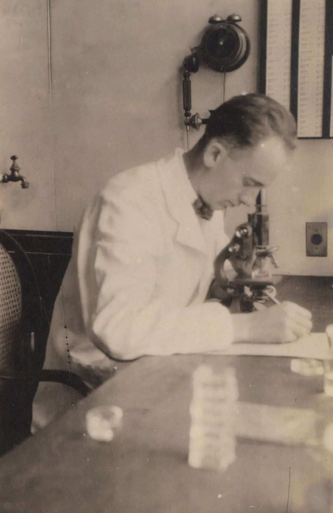 Portrait of Homer Smith (1895–1962) – memorial page