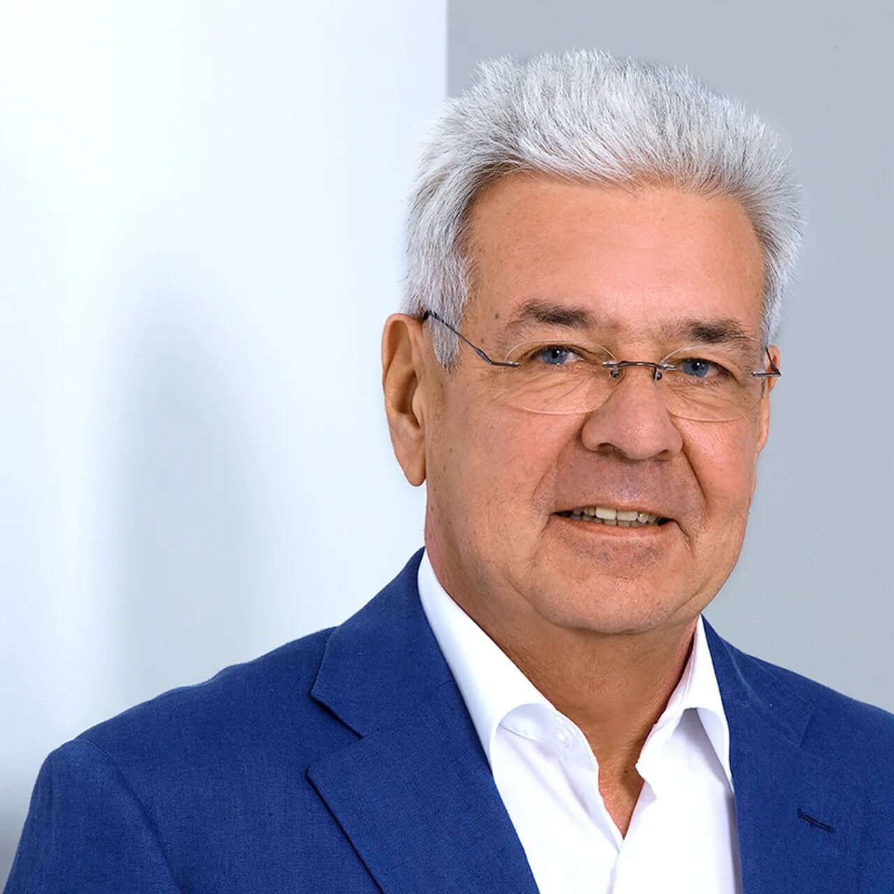 Porträt von Roland Wagner (1952–2020) – Gedenkseite
