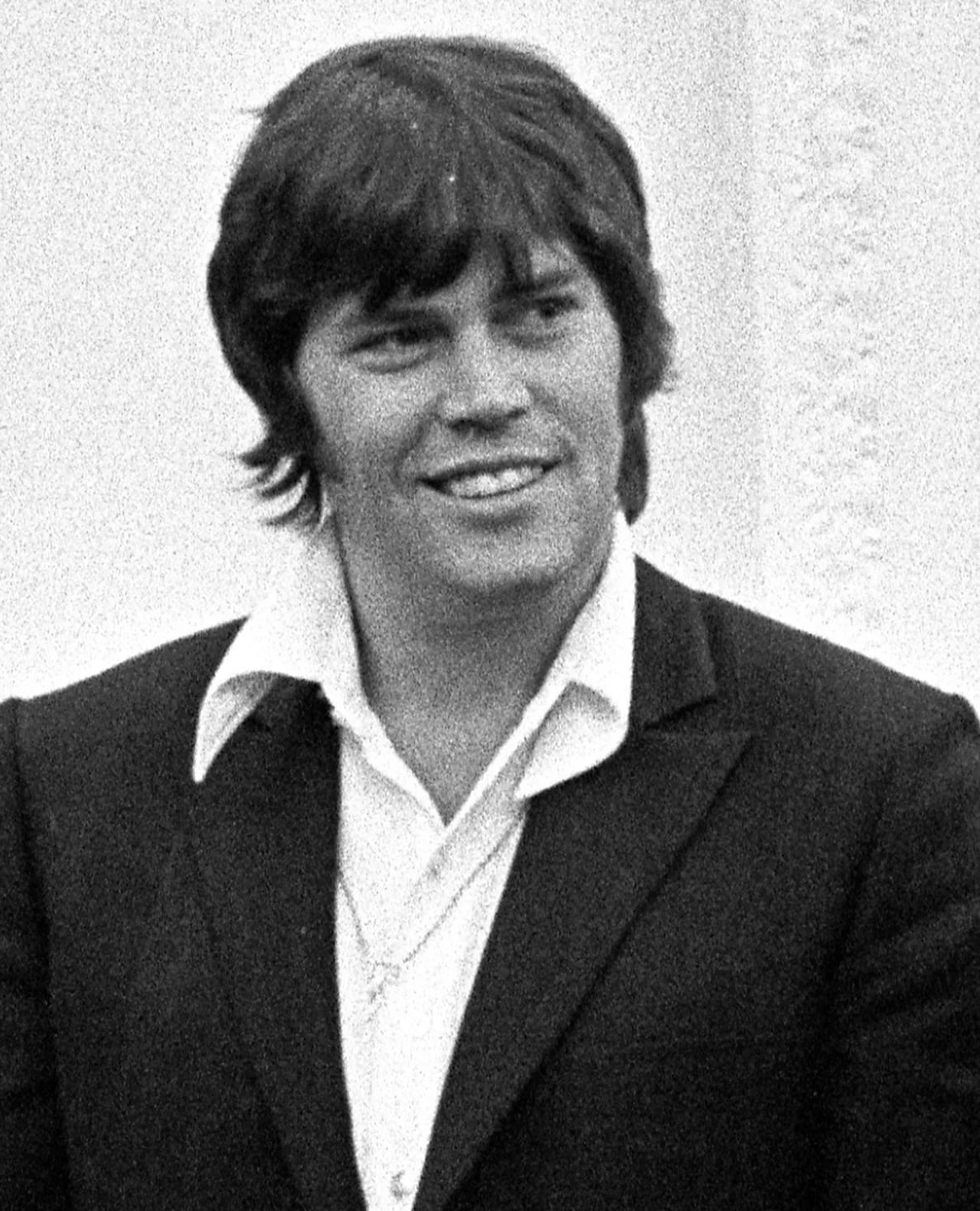 Portrait of Sonny West (1938–2017) – memorial page