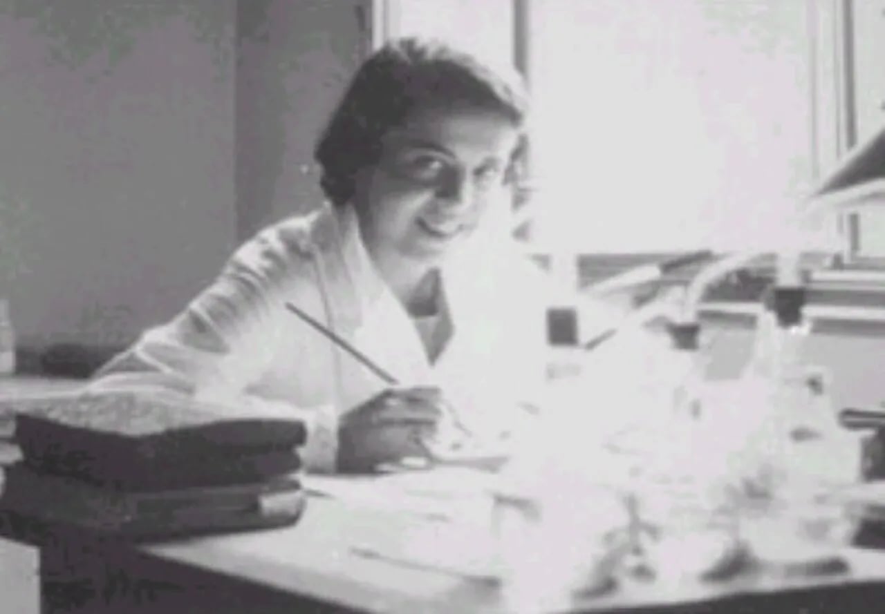 Porträt von Dorotea Barnés González (1904–2003) – Gedenkseite