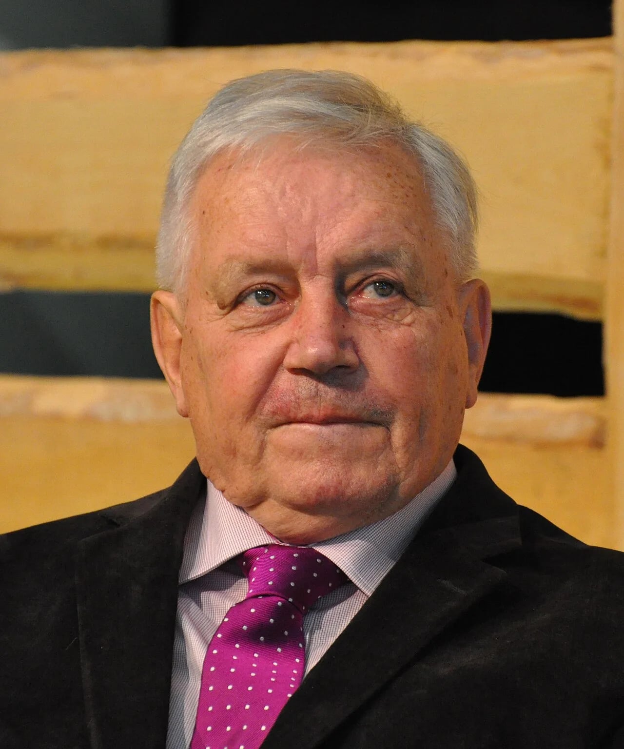 Porträt von Martti Huhtamäki (1935–2025) – Gedenkseite