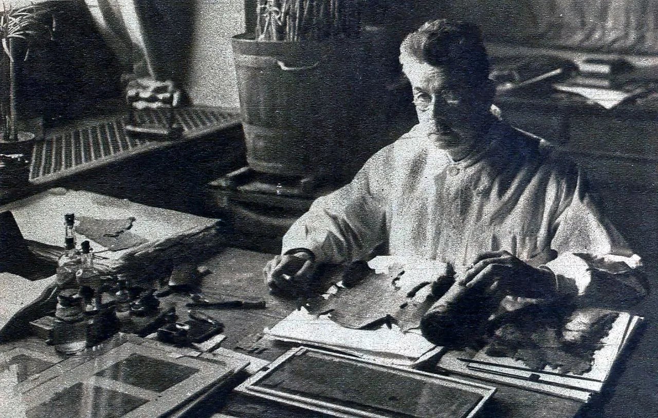 Portrait of Hugo Ibscher (1874–1943) – memorial page