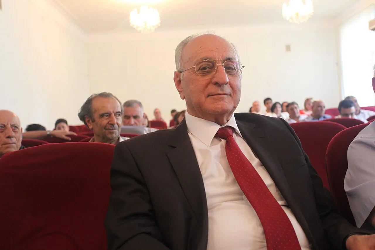 Porträt von Abdulla Mehrabov (1938–2015) – Gedenkseite
