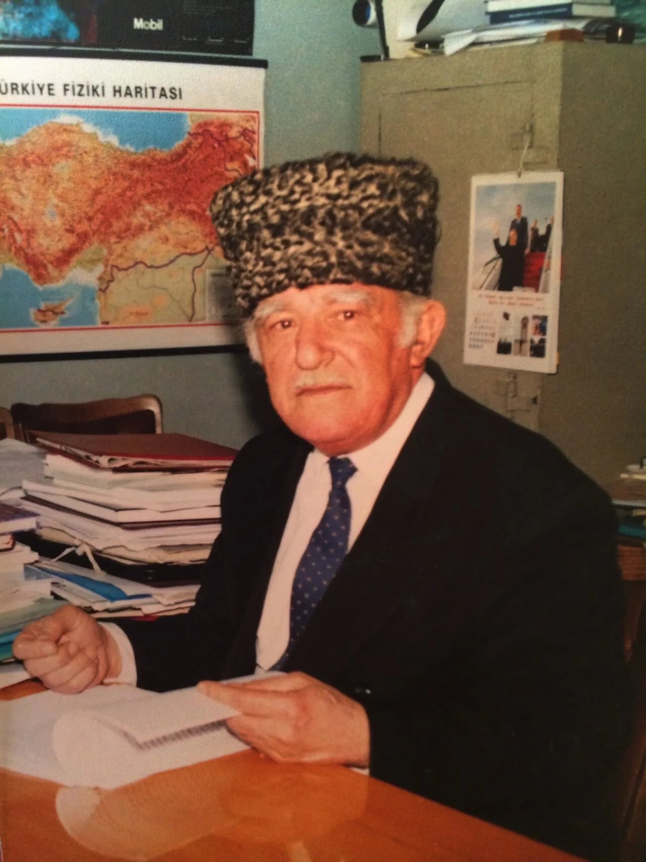 Portrait of Qiyaseddin Qeybullayev (1934–2002) – memorial page