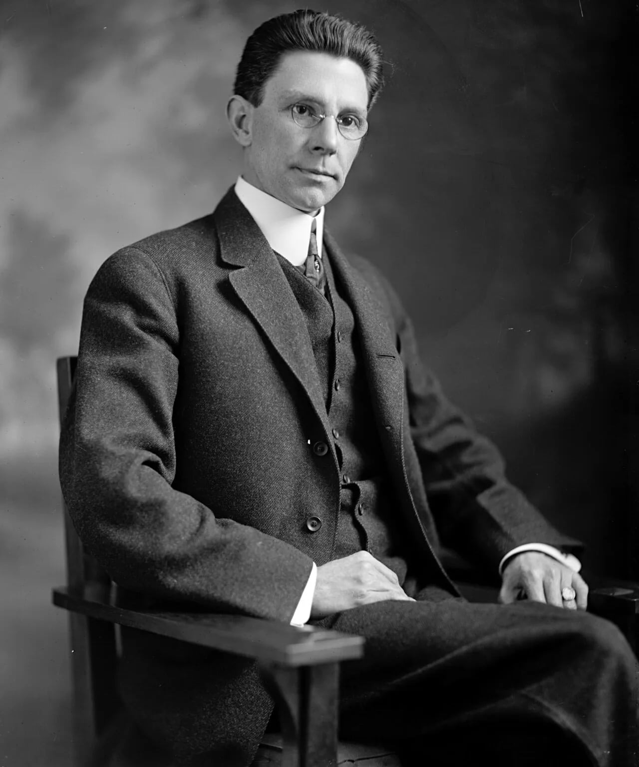 Portrait of Hunter Holmes Moss (1874–1916) – memorial page