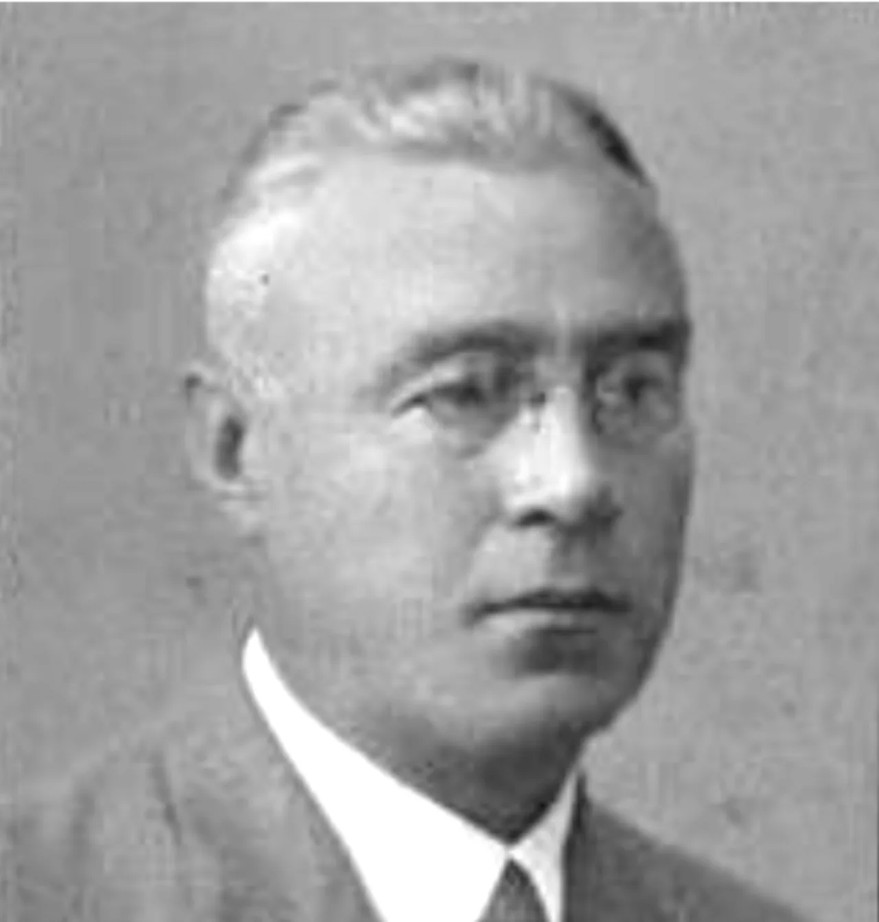 Portrait of Eduard Pihlak (1888–1944) – memorial page