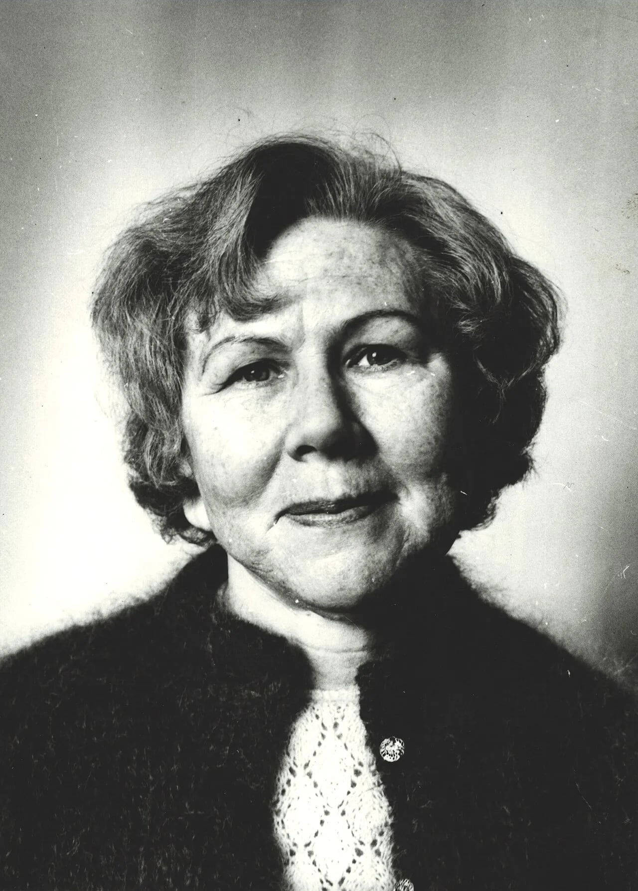 Porträt von Aino Voolmaa (1920–2000) – Gedenkseite
