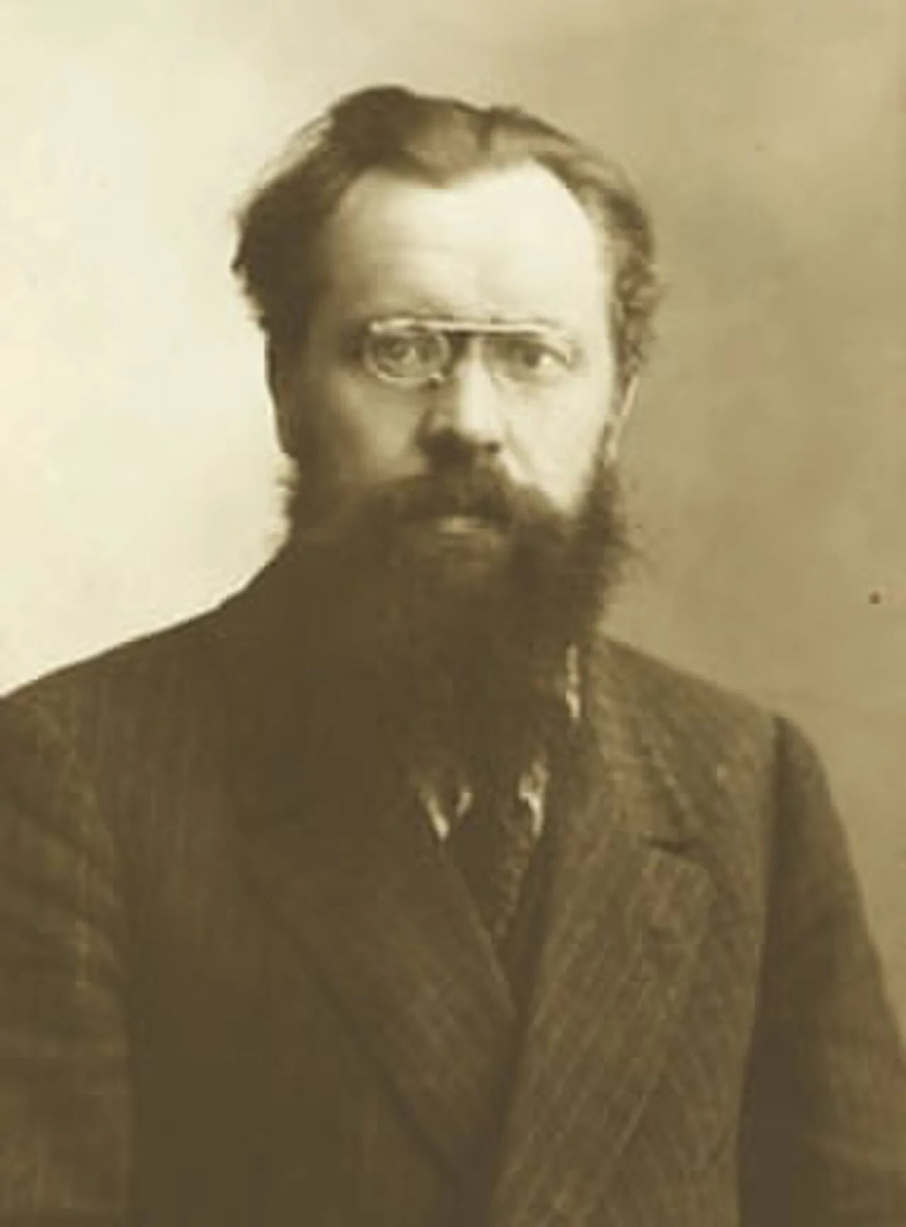 Portrait of Juhan Lilienbach (1870–1928) – memorial page