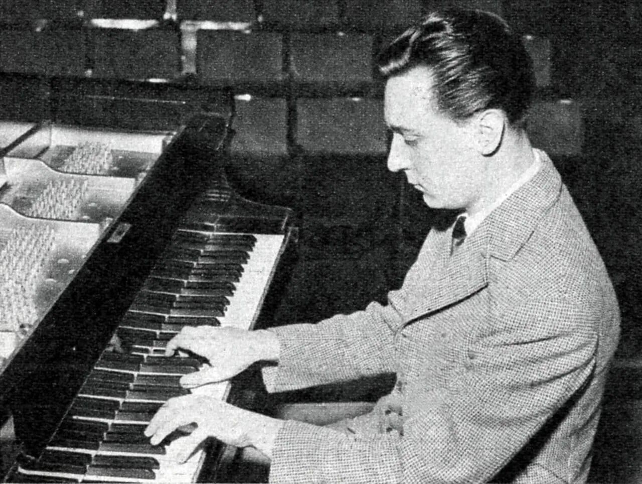 Portrait of Marcello Abbado (1926–2020) – memorial page