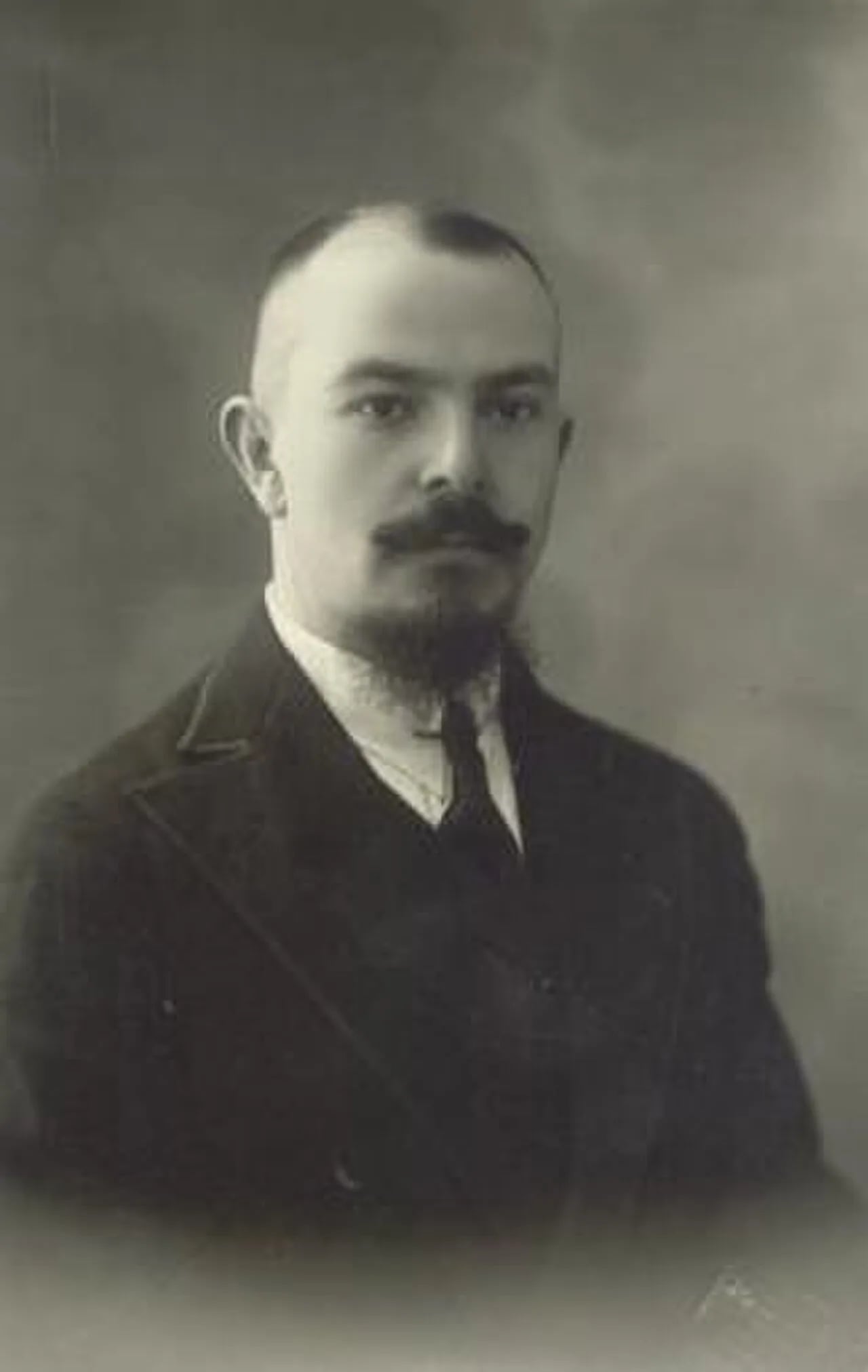 Portrait of Jurgis Dagilis (1903–1941) – memorial page