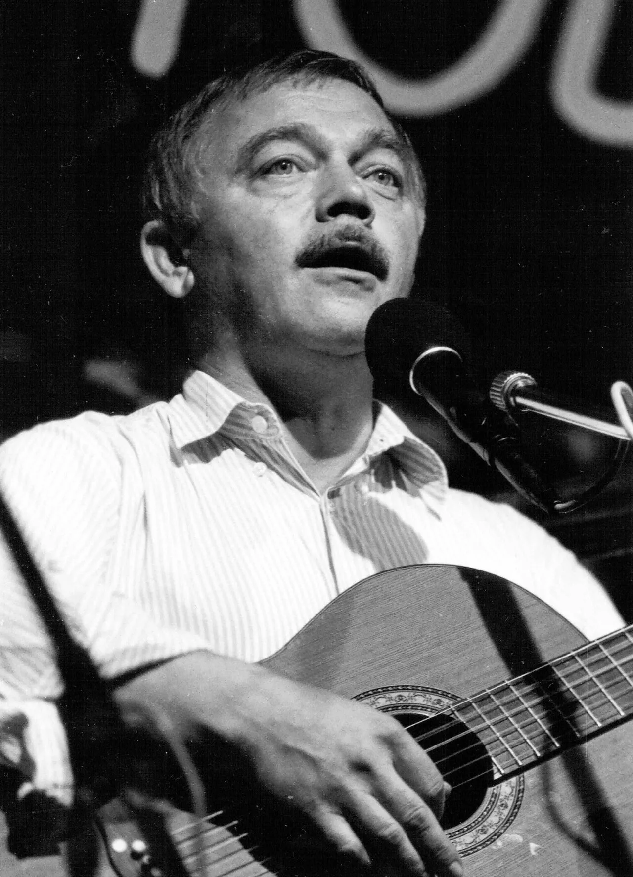 Porträt von Karel Kryl (1944–1994) – Gedenkseite