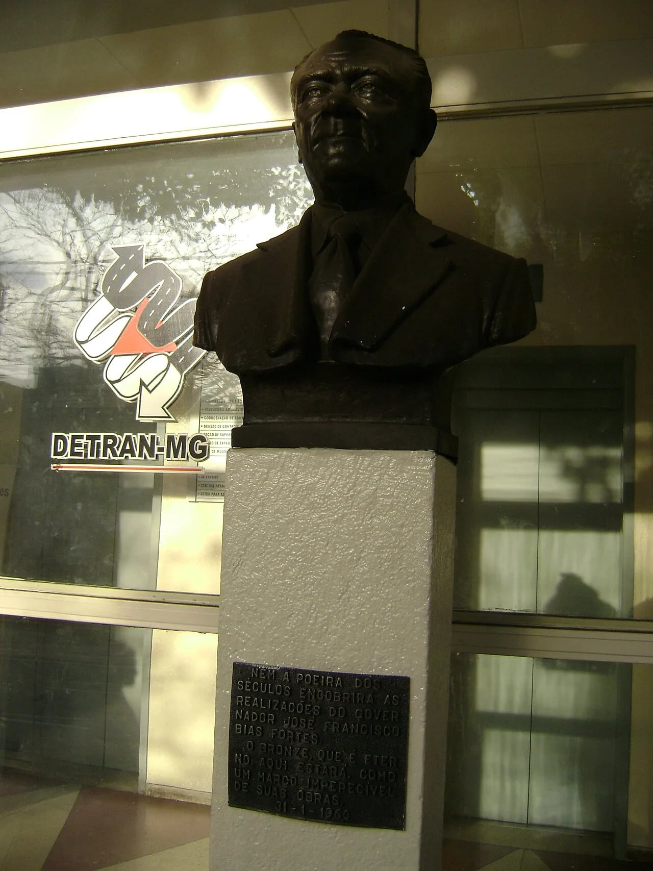 Porträt von José Francisco Bias Fortes (1891–1971) – Gedenkseite