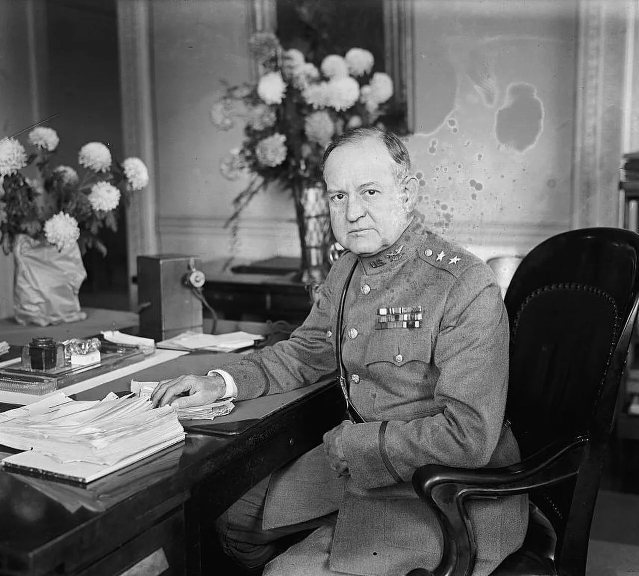 Portrait of John A. Hull (1874–1944) – memorial page